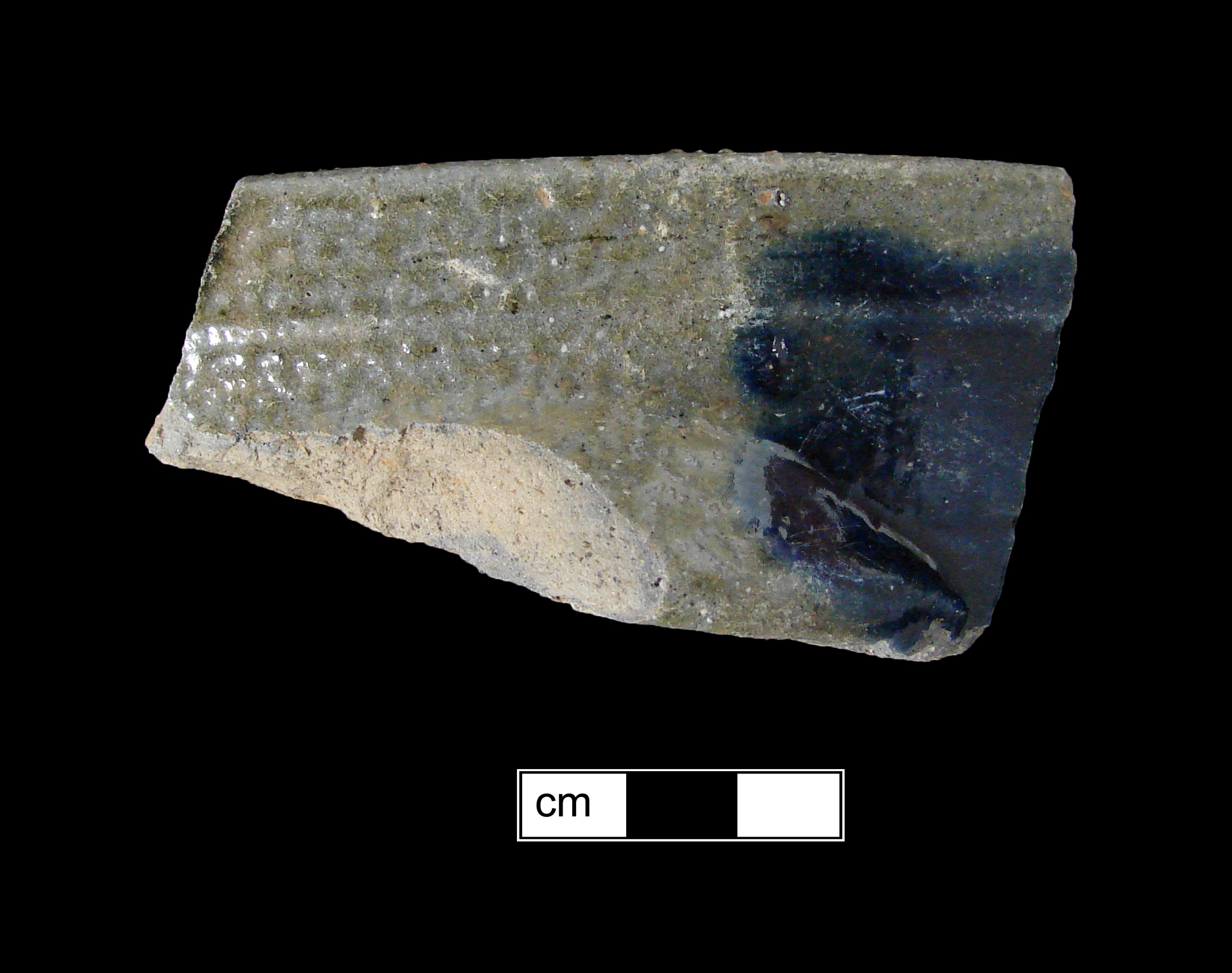Image of North American stoneware fragment.
