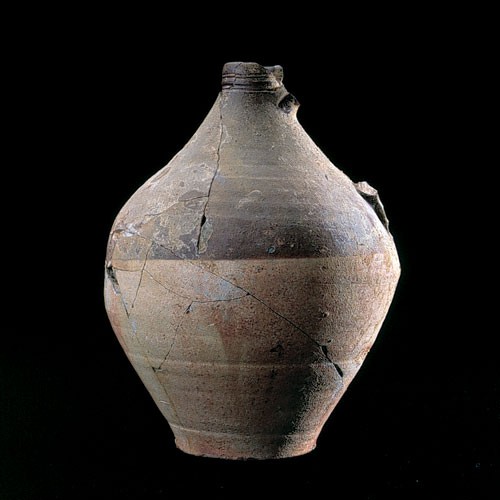 Image of North American stoneware fragment.