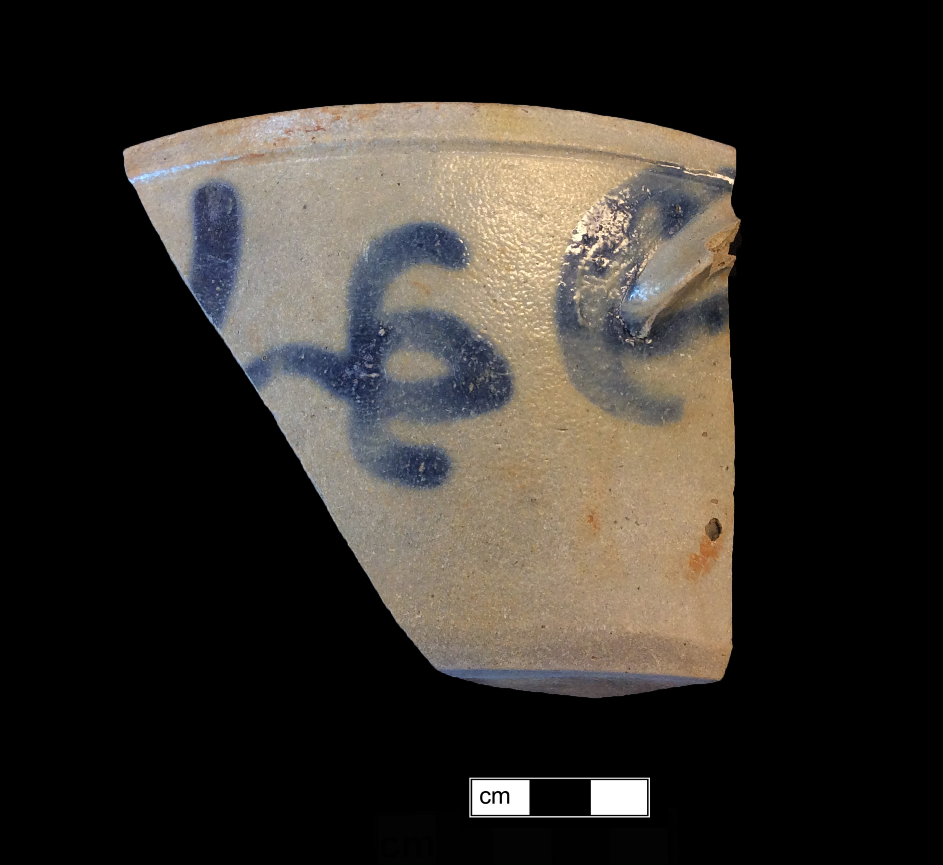 Image of North American stoneware fragment.