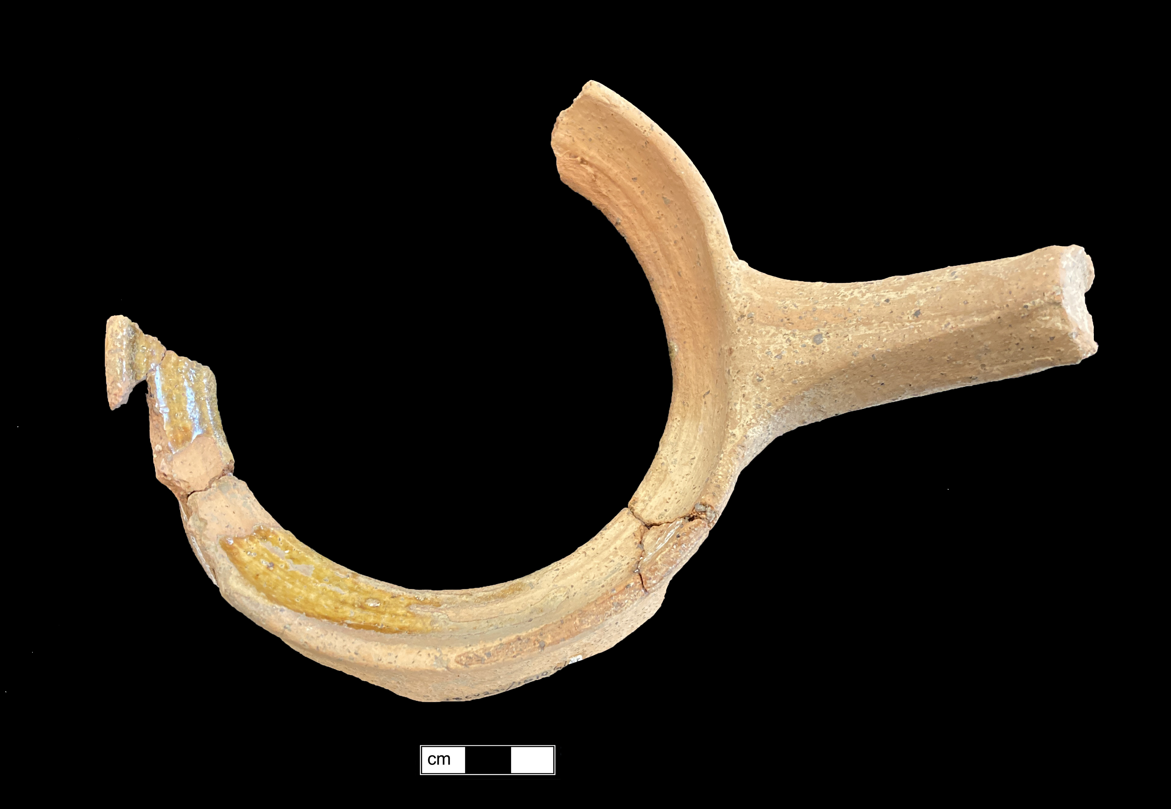 Image of North Devon gravel tempered earthenware fragment.