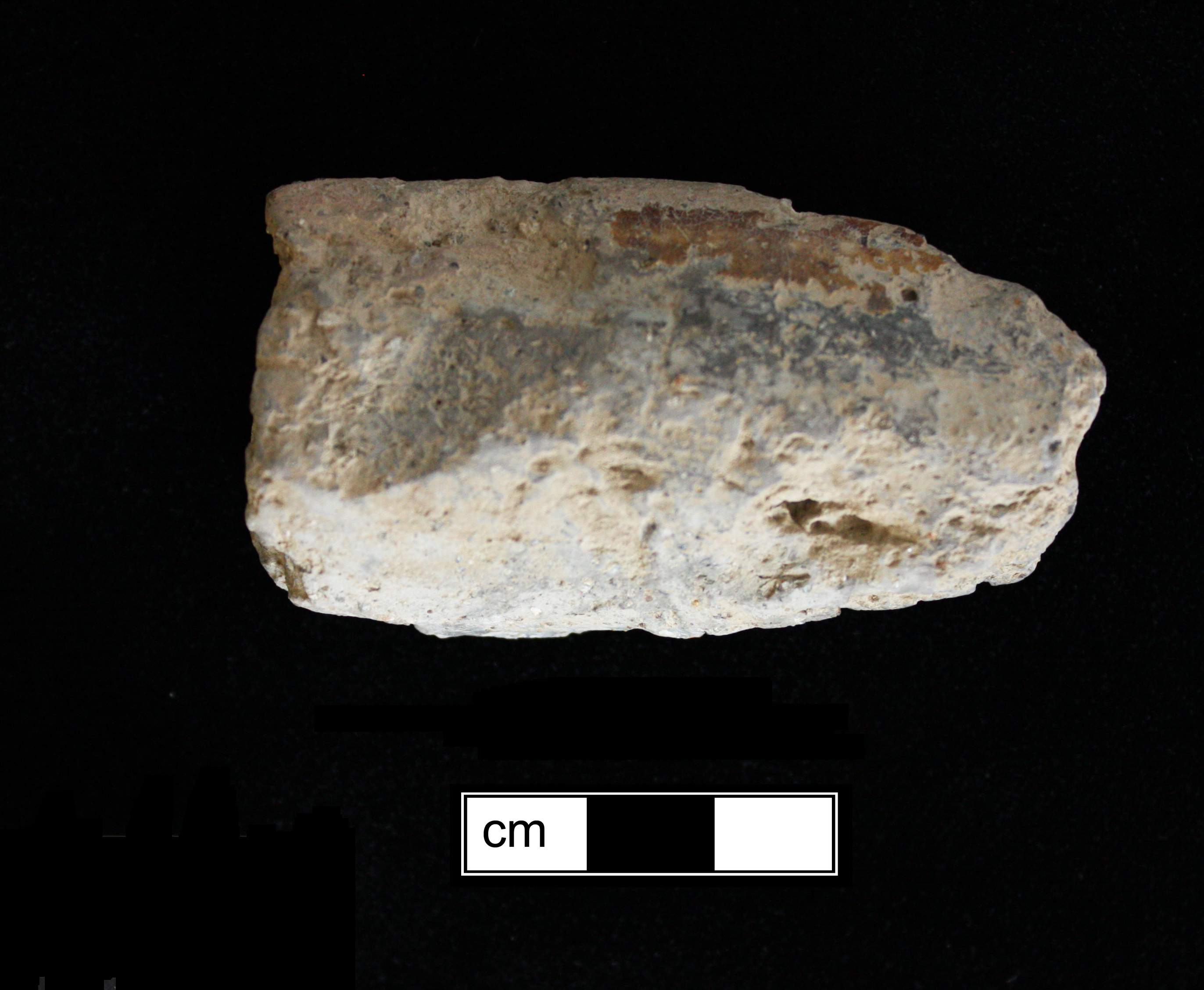Image of North Devon gravel tempered earthenware fragment.