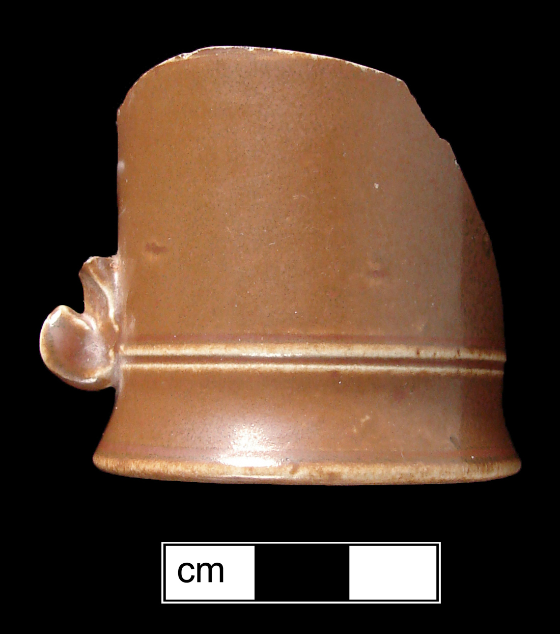 Image of Nottingham type earthenware fragment.