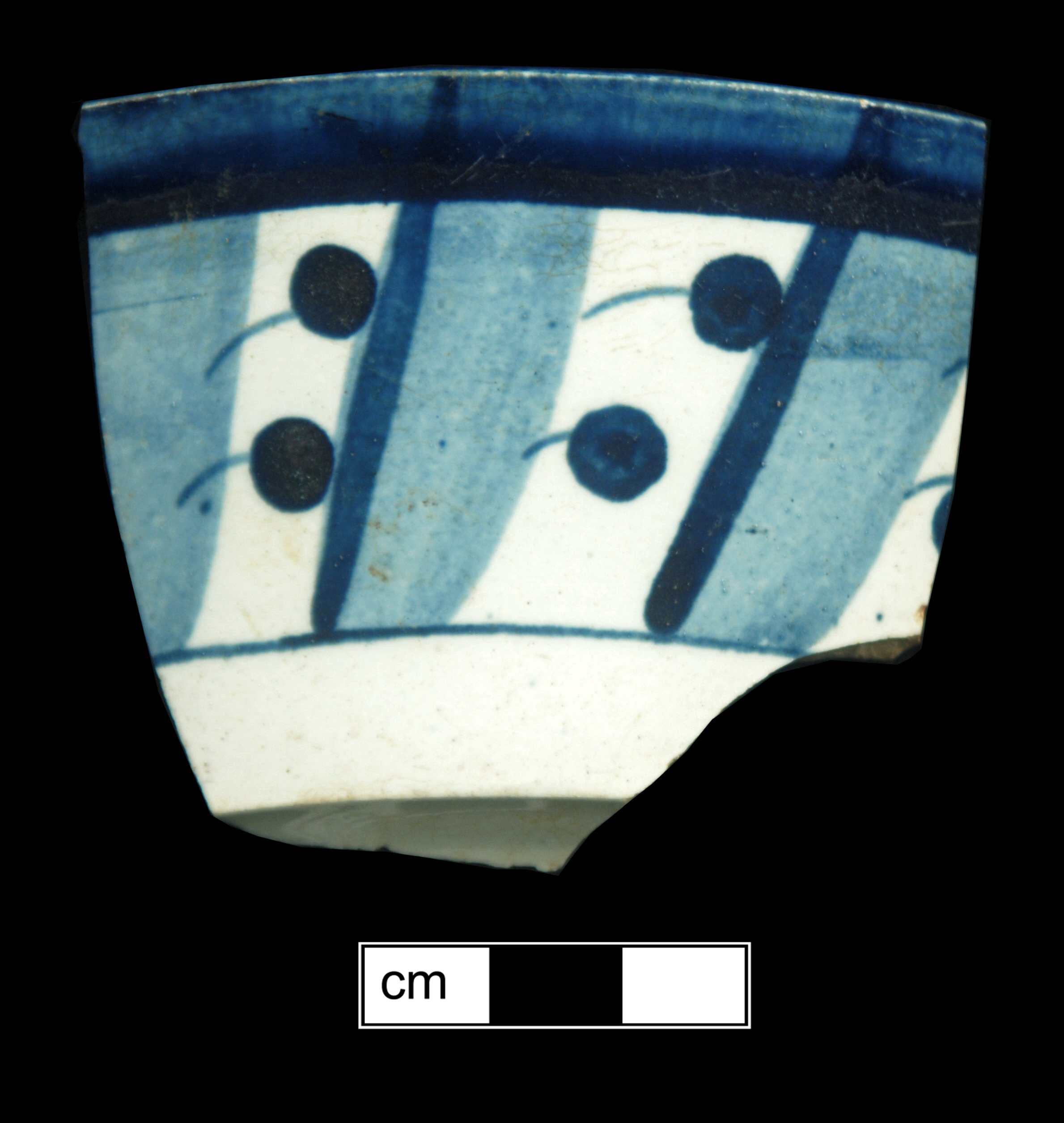 Image of painted earthenware fragment.