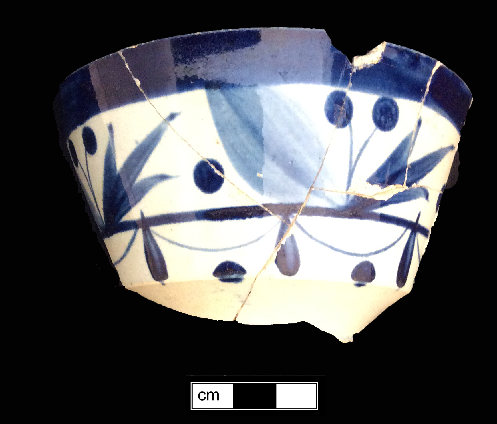 Image of painted earthenware fragment.
