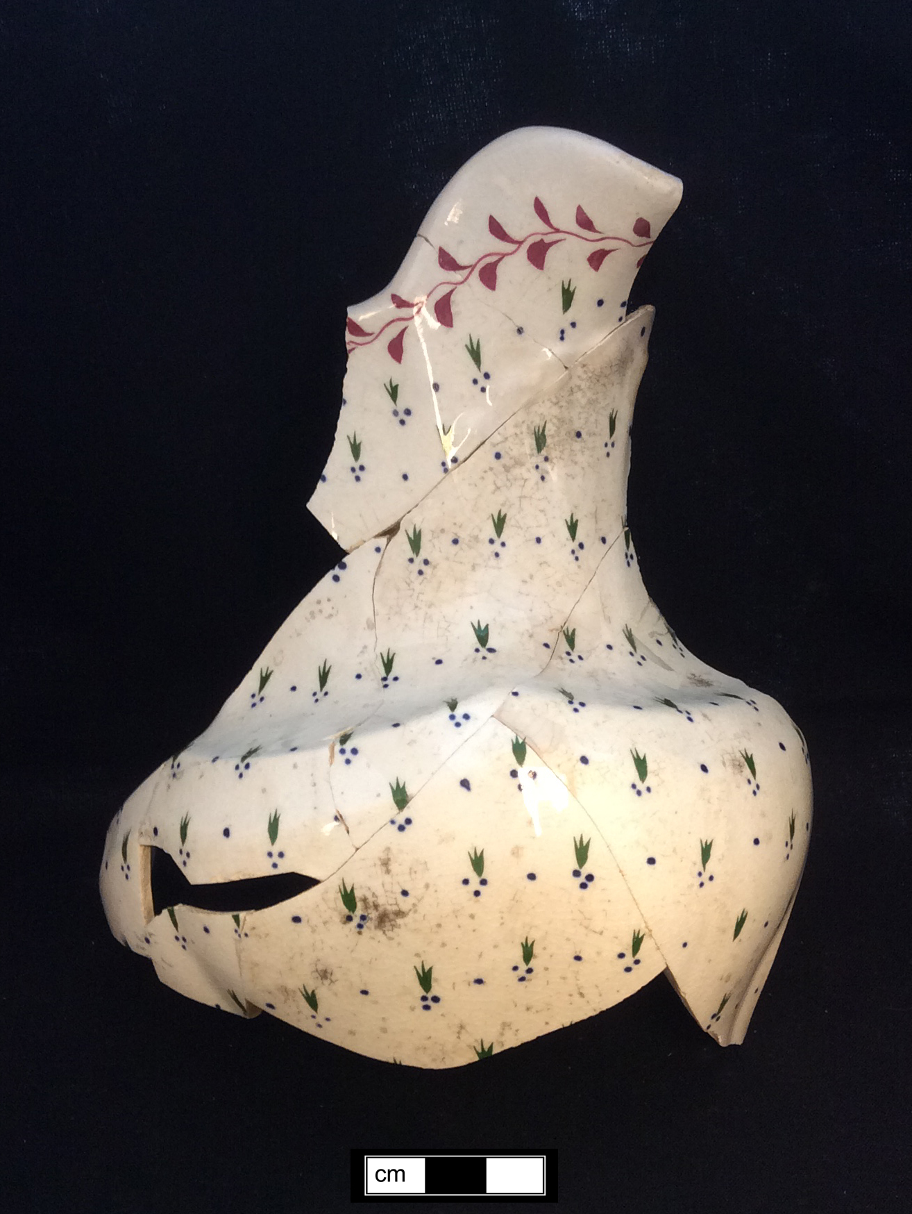 Image of painted earthenware fragment.