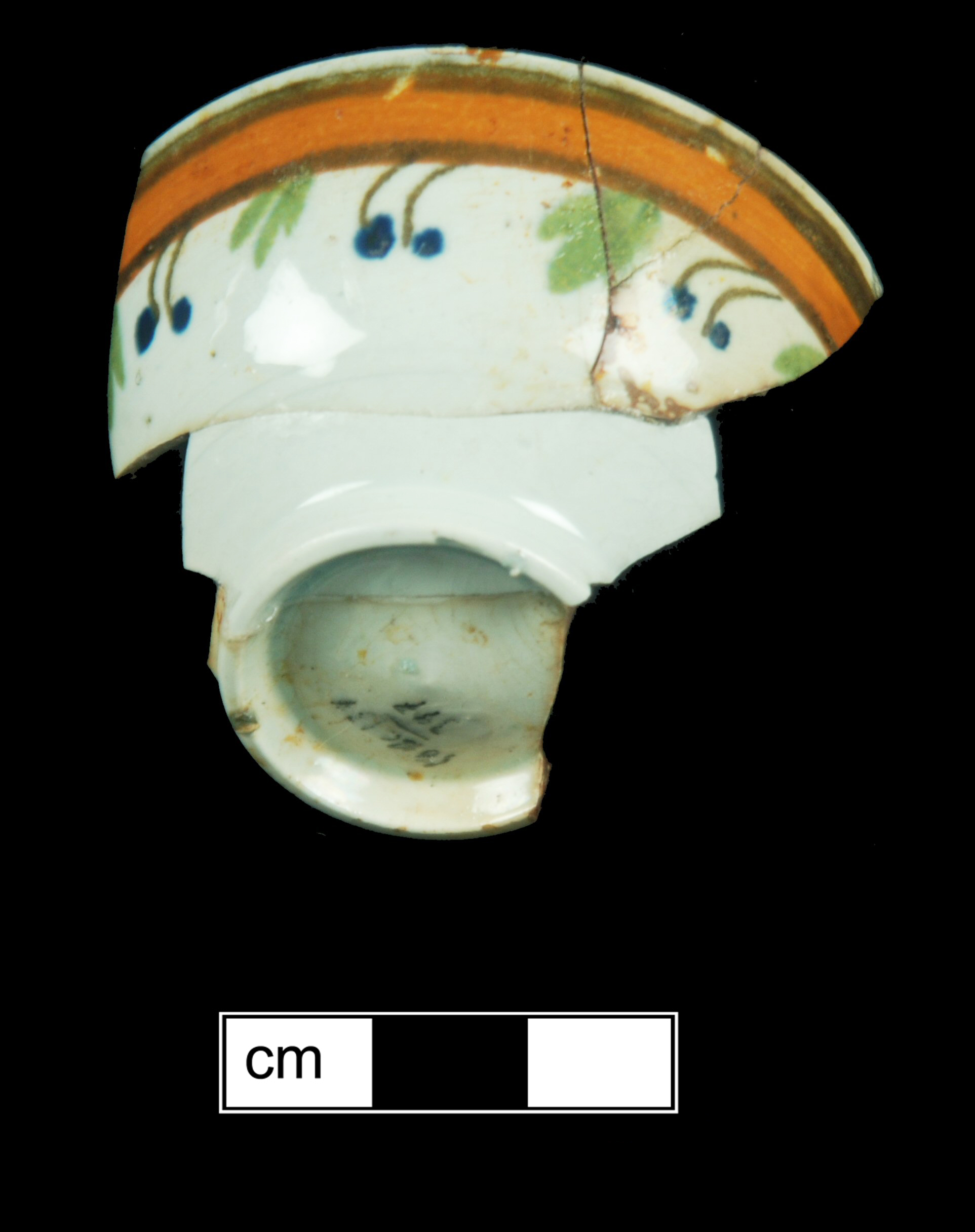 Image of painted earthenware fragment.
