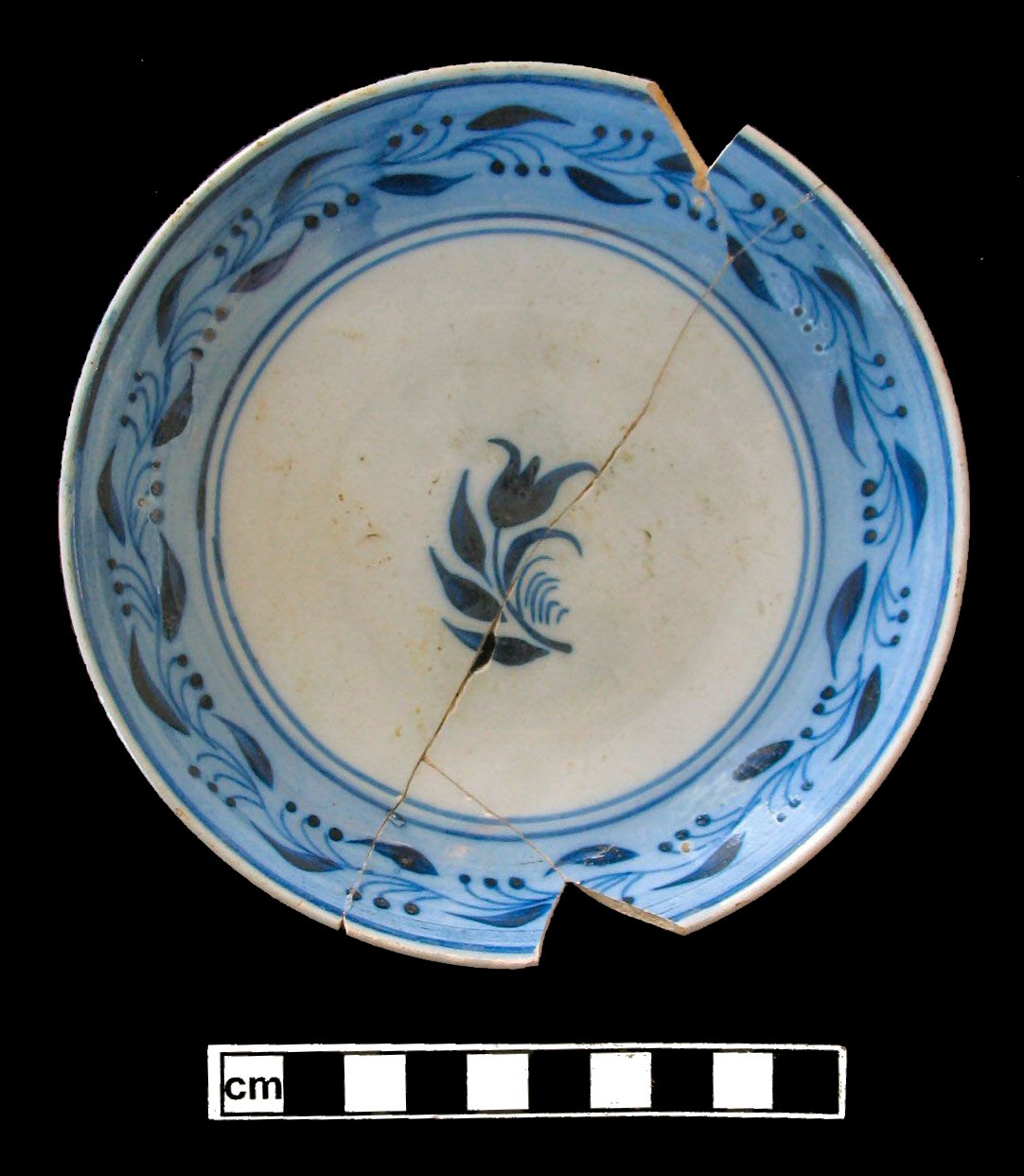 Image of painted earthenware fragment.