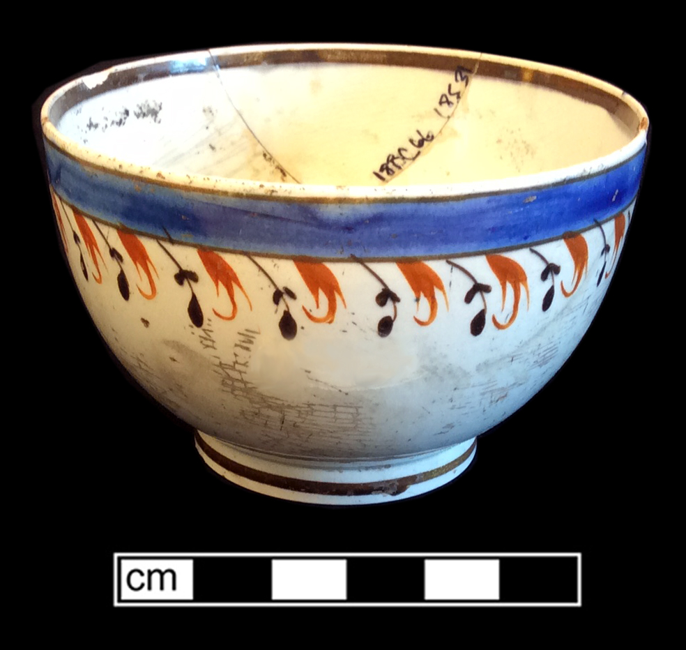Image of painted earthenware fragment.