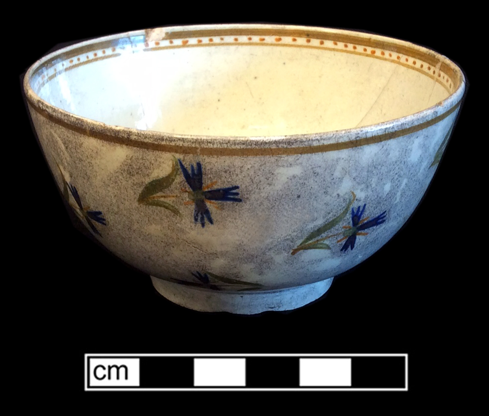 Image of painted earthenware fragment.