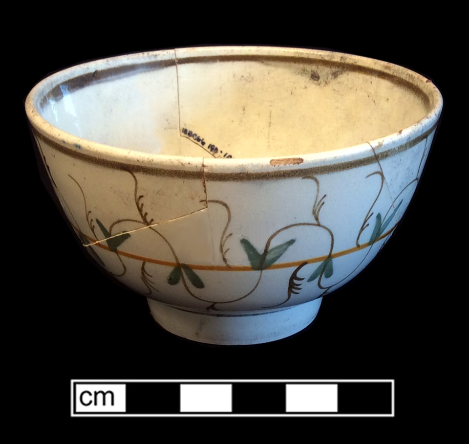 Image of painted earthenware fragment.
