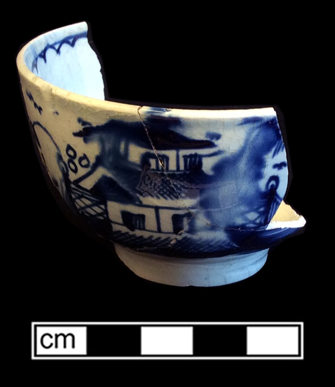 Image of painted earthenware fragment.