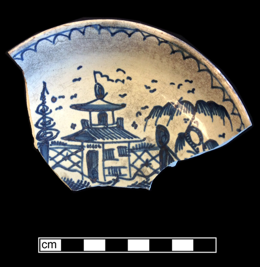 Image of painted earthenware fragment.