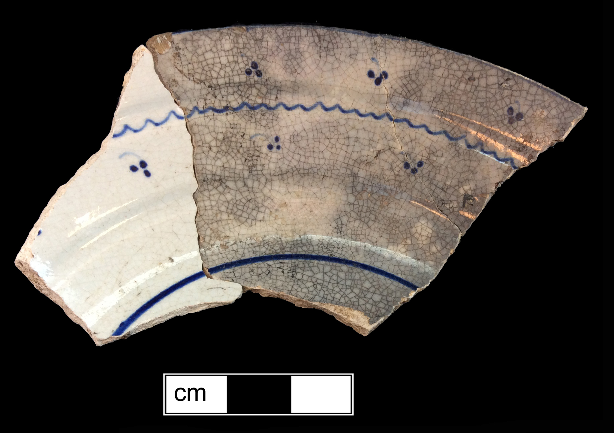 Image of painted earthenware fragment.