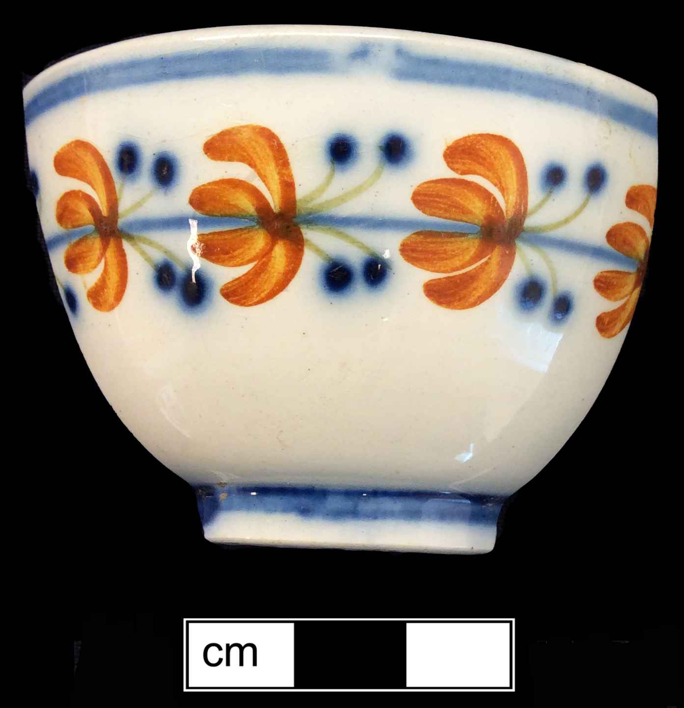 Image of painted earthenware fragment.