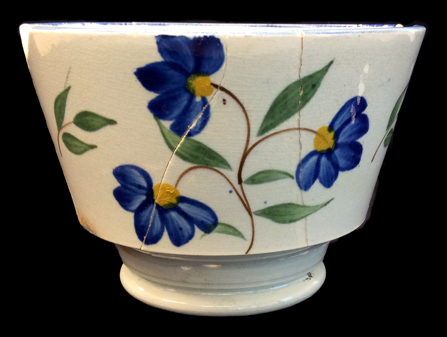 Image of painted earthenware fragment.