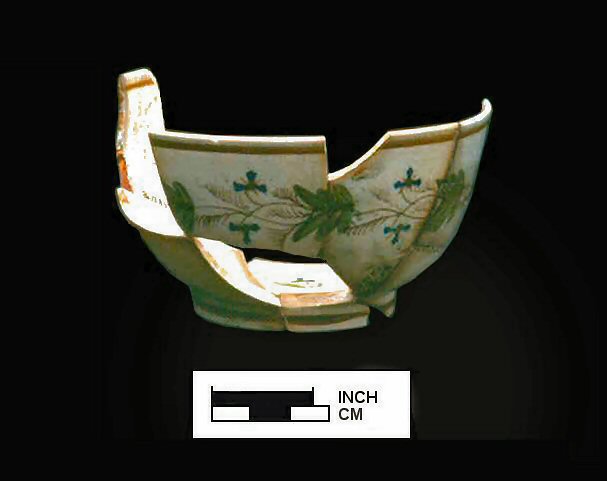 Image of painted earthenware fragment.