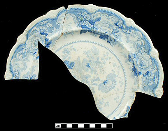 Image of printed earthenware fragment.