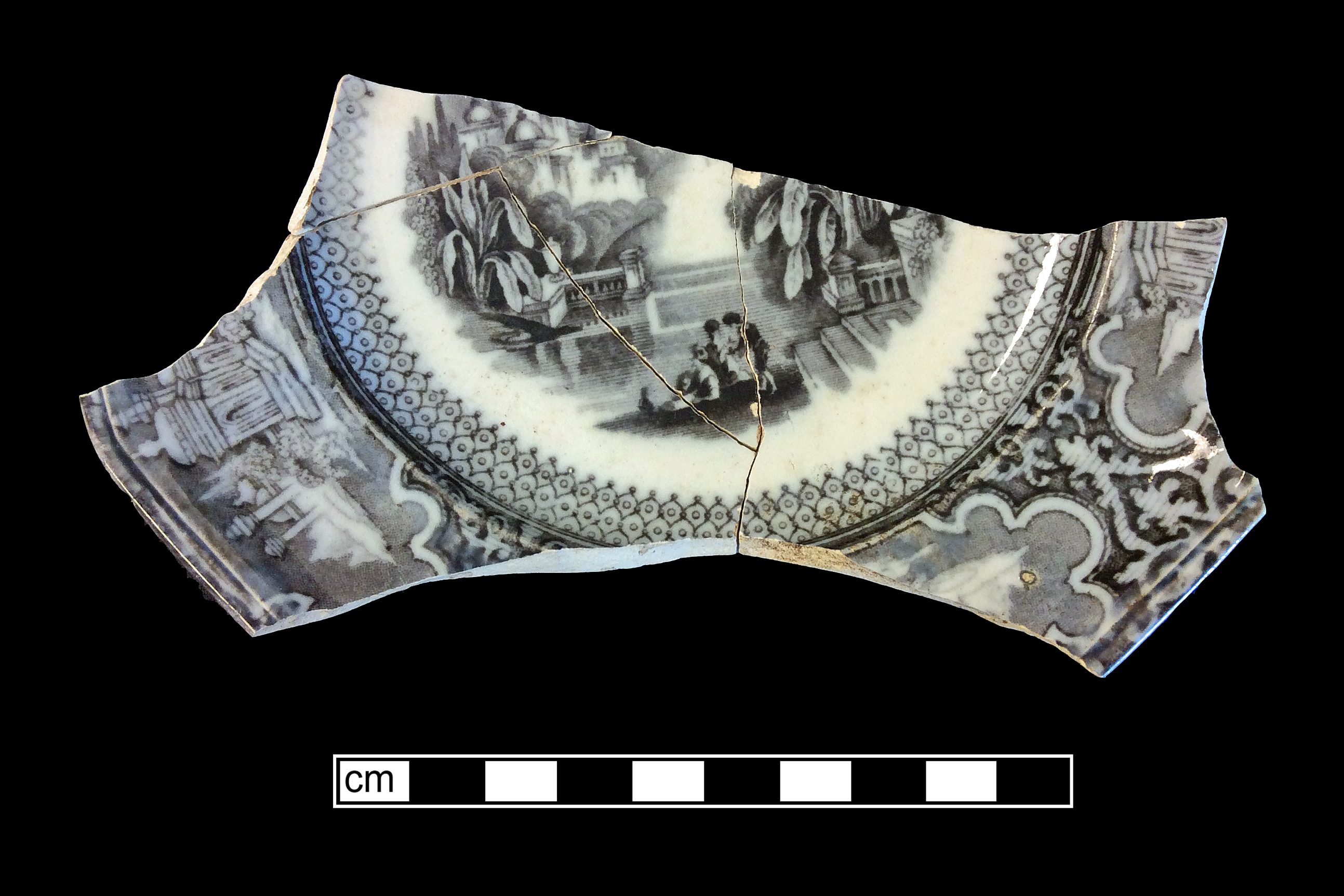 Image of printed earthenware fragment.