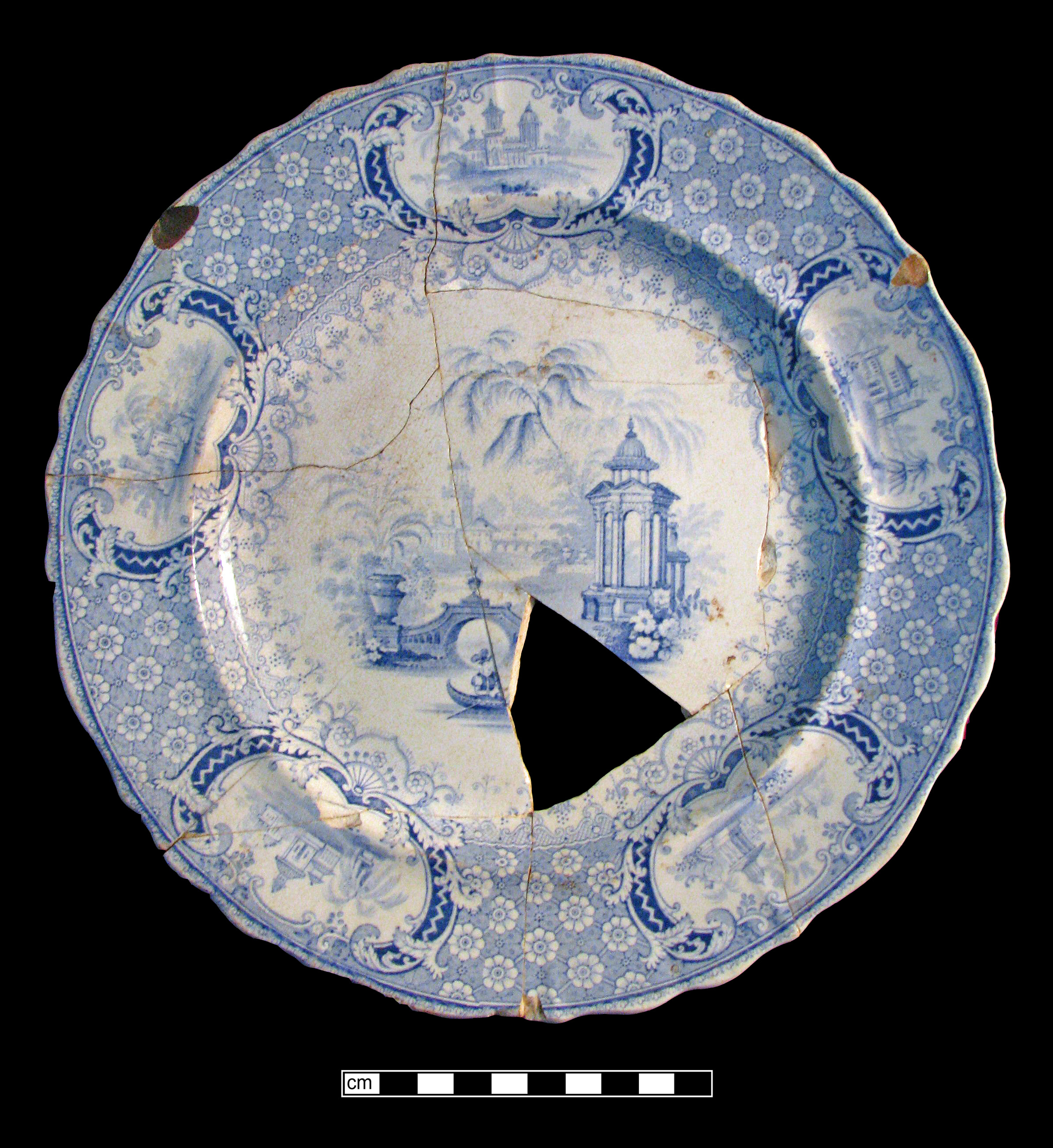 Image of printed earthenware fragment.