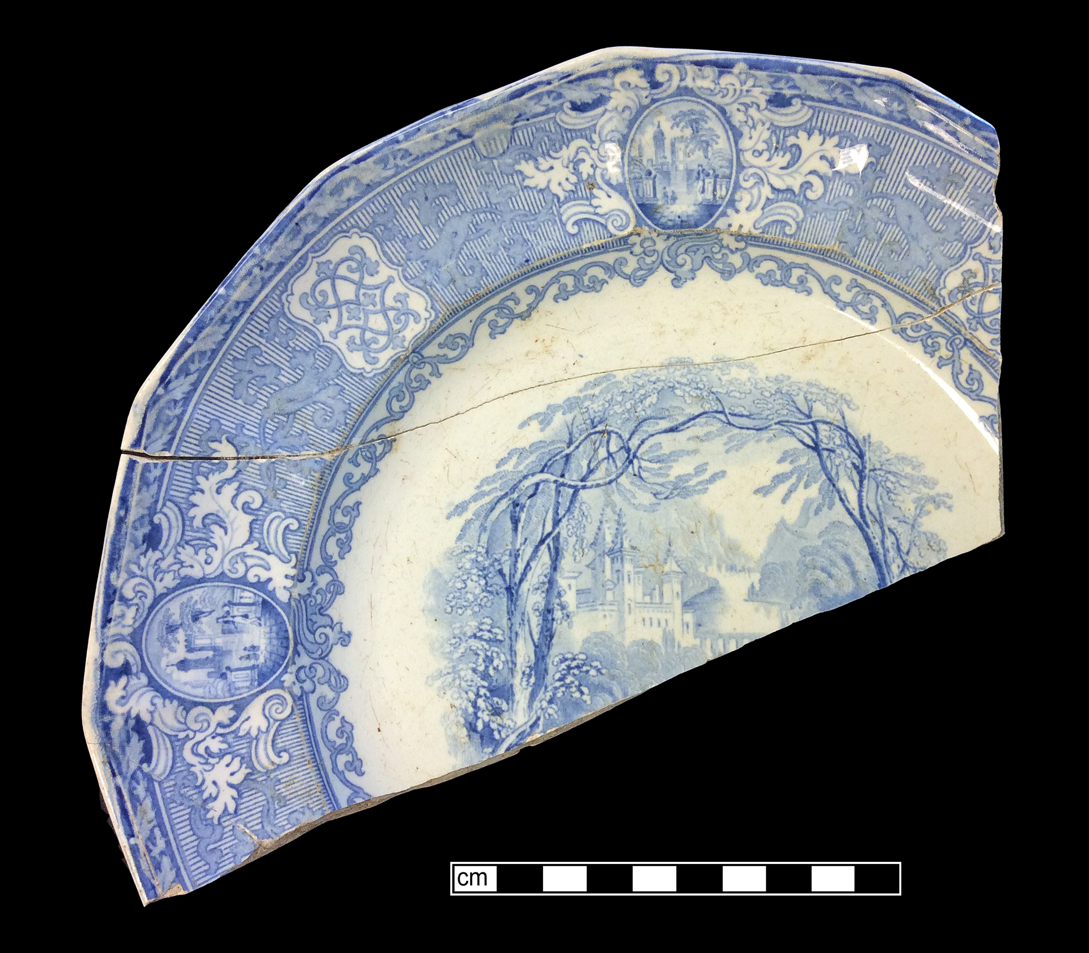 Image of printed earthenware fragment.
