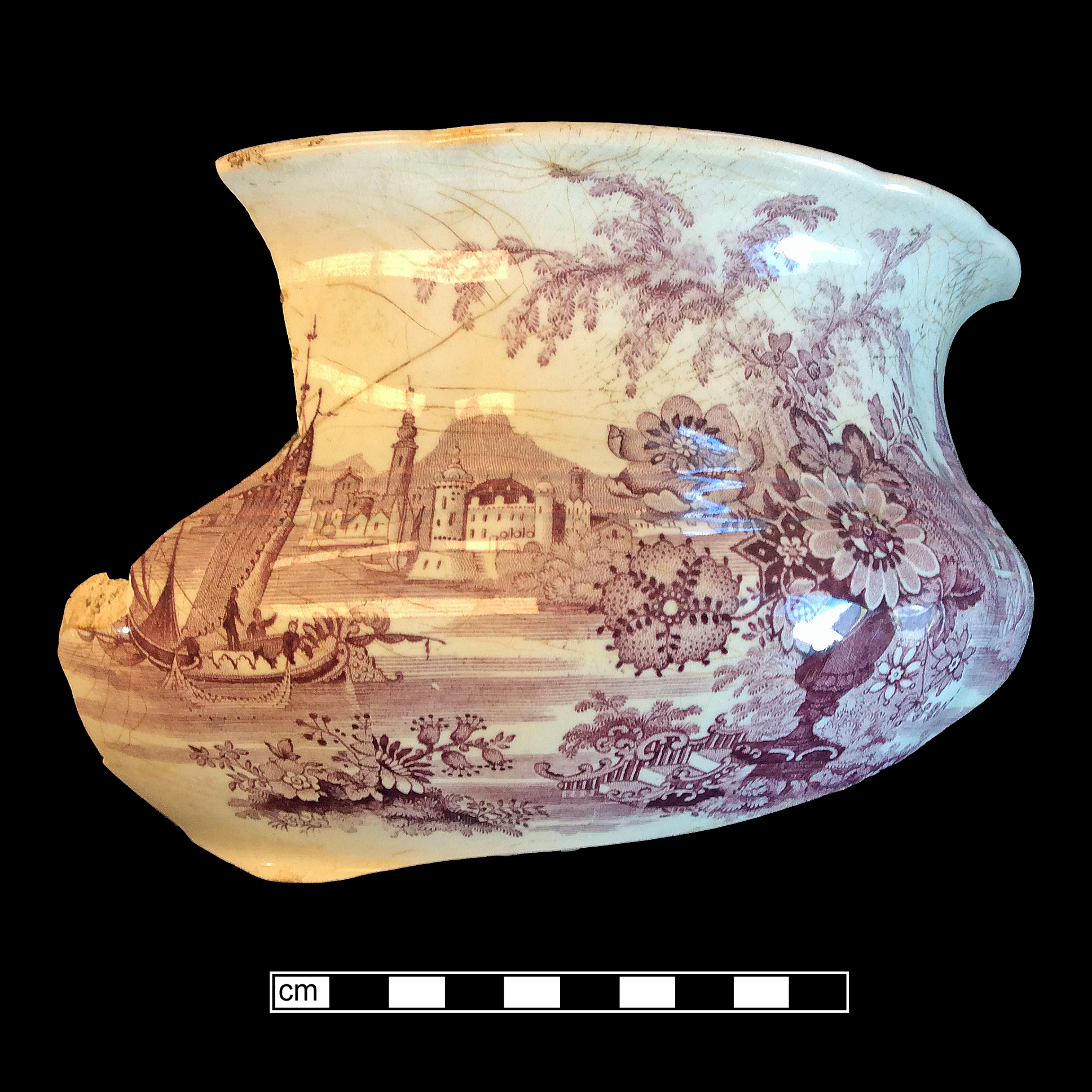 Image of printed earthenware fragment.
