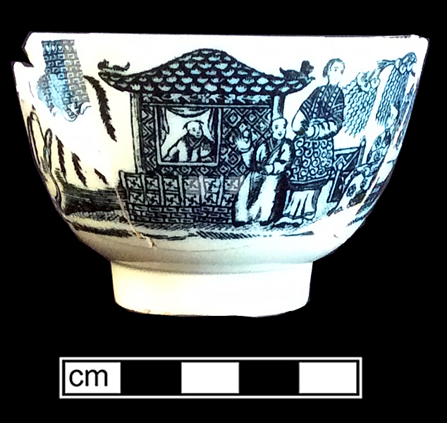 Image of printed earthenware fragment.