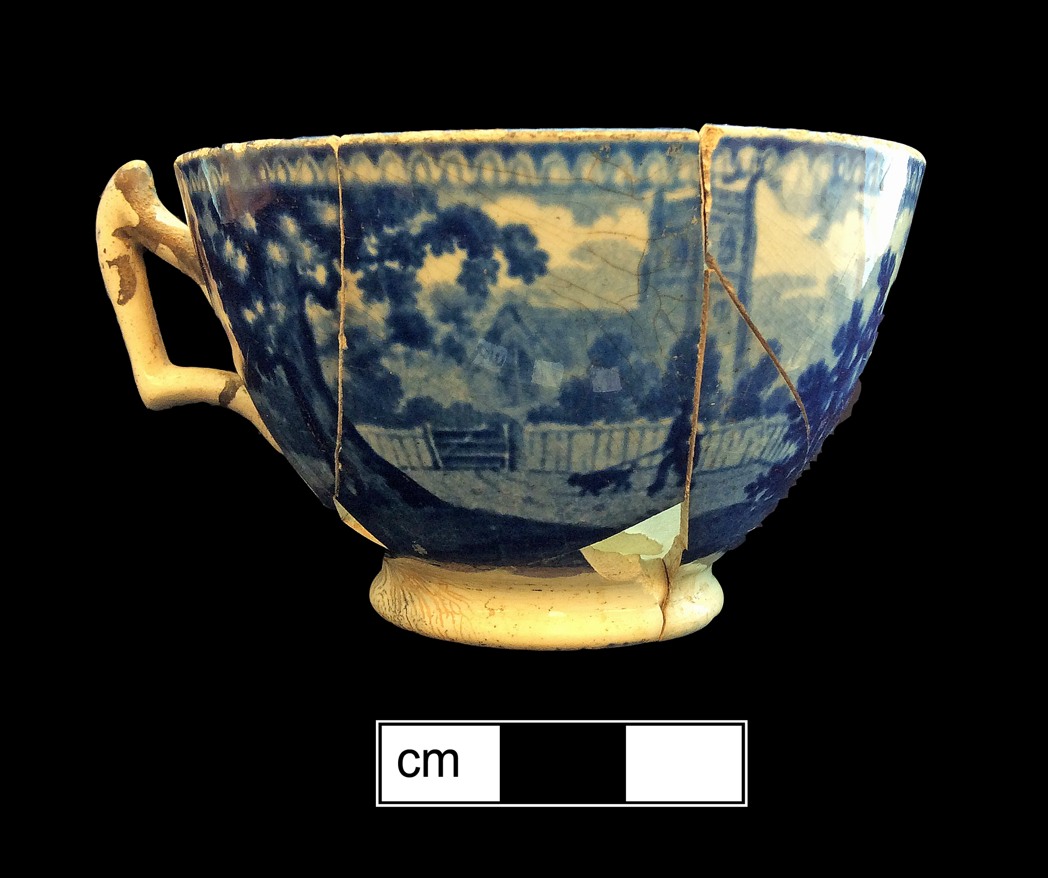 Image of printed earthenware fragment.