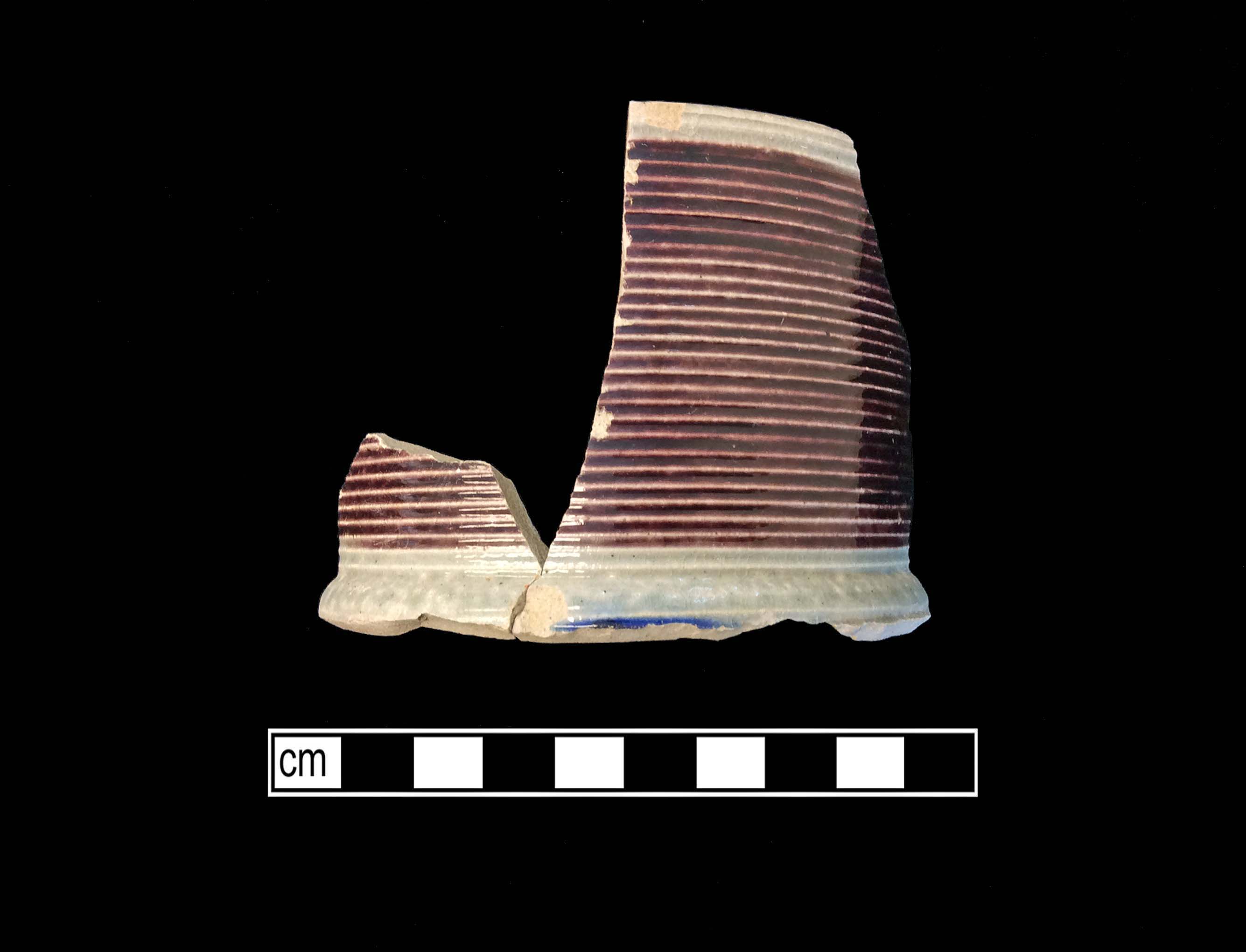 Image of Rhenish blue on gray stoneware fragment.