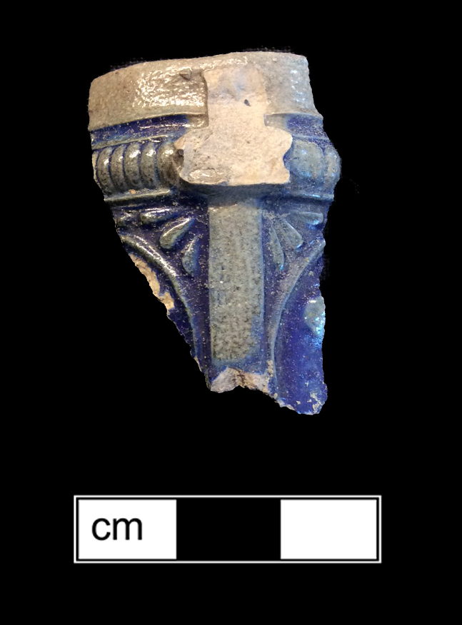 Image of Rhenish blue on gray stoneware fragment.