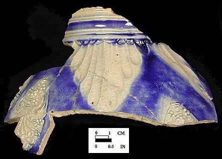 Image of Rhenish blue on gray stoneware fragment.