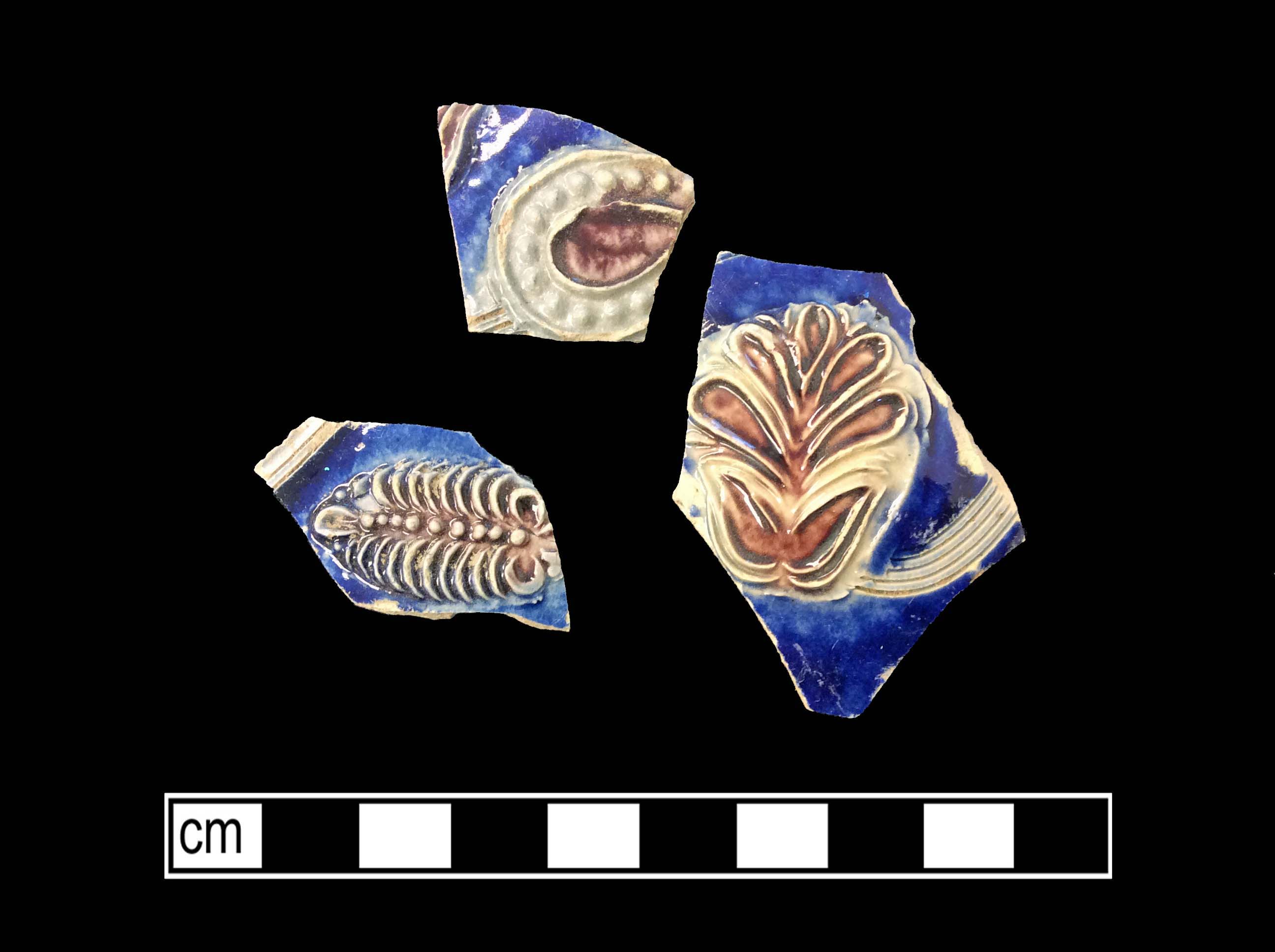 Image of Rhenish blue on gray stoneware fragment.