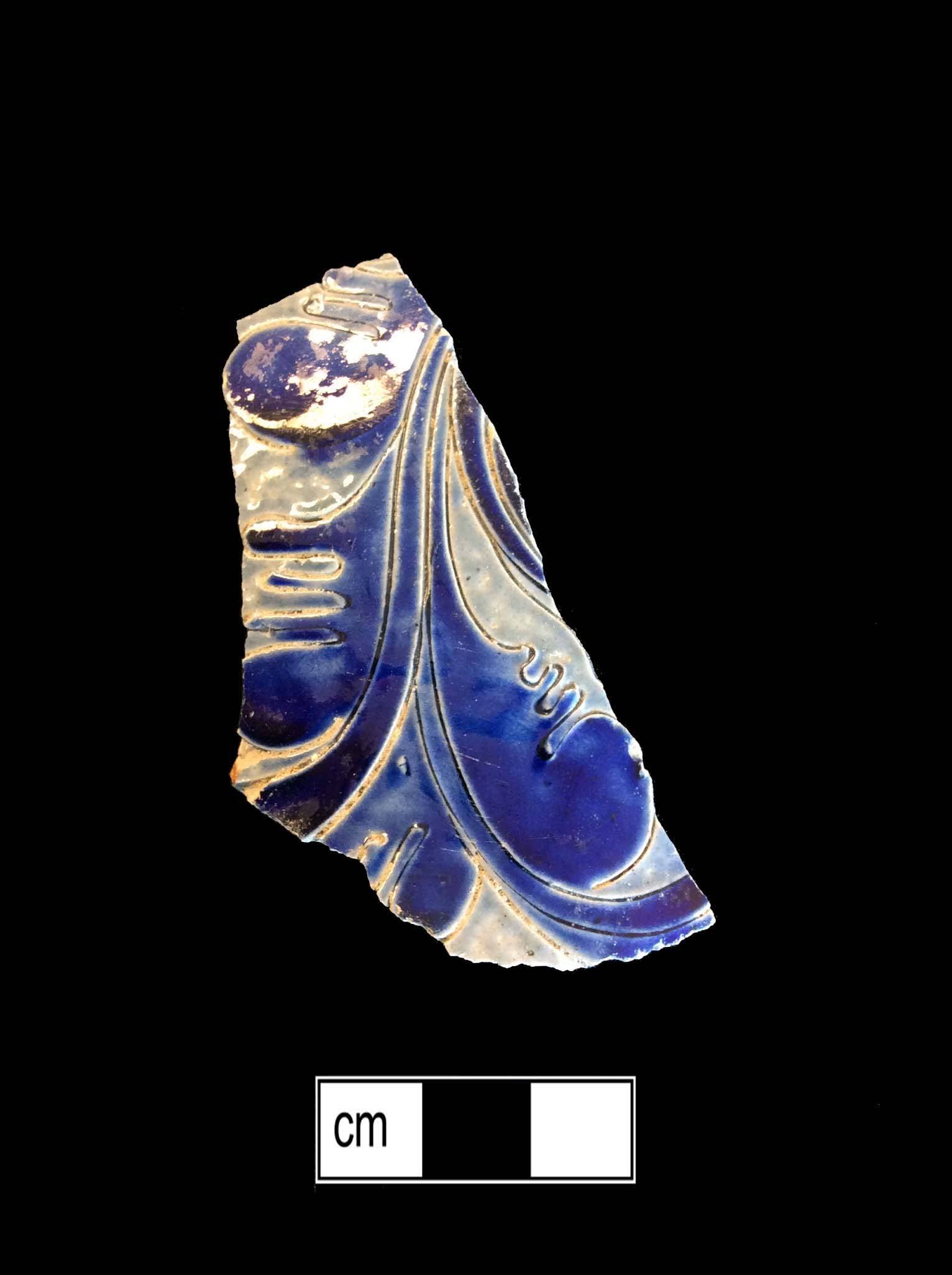 Image of Rhenish blue on gray stoneware fragment.