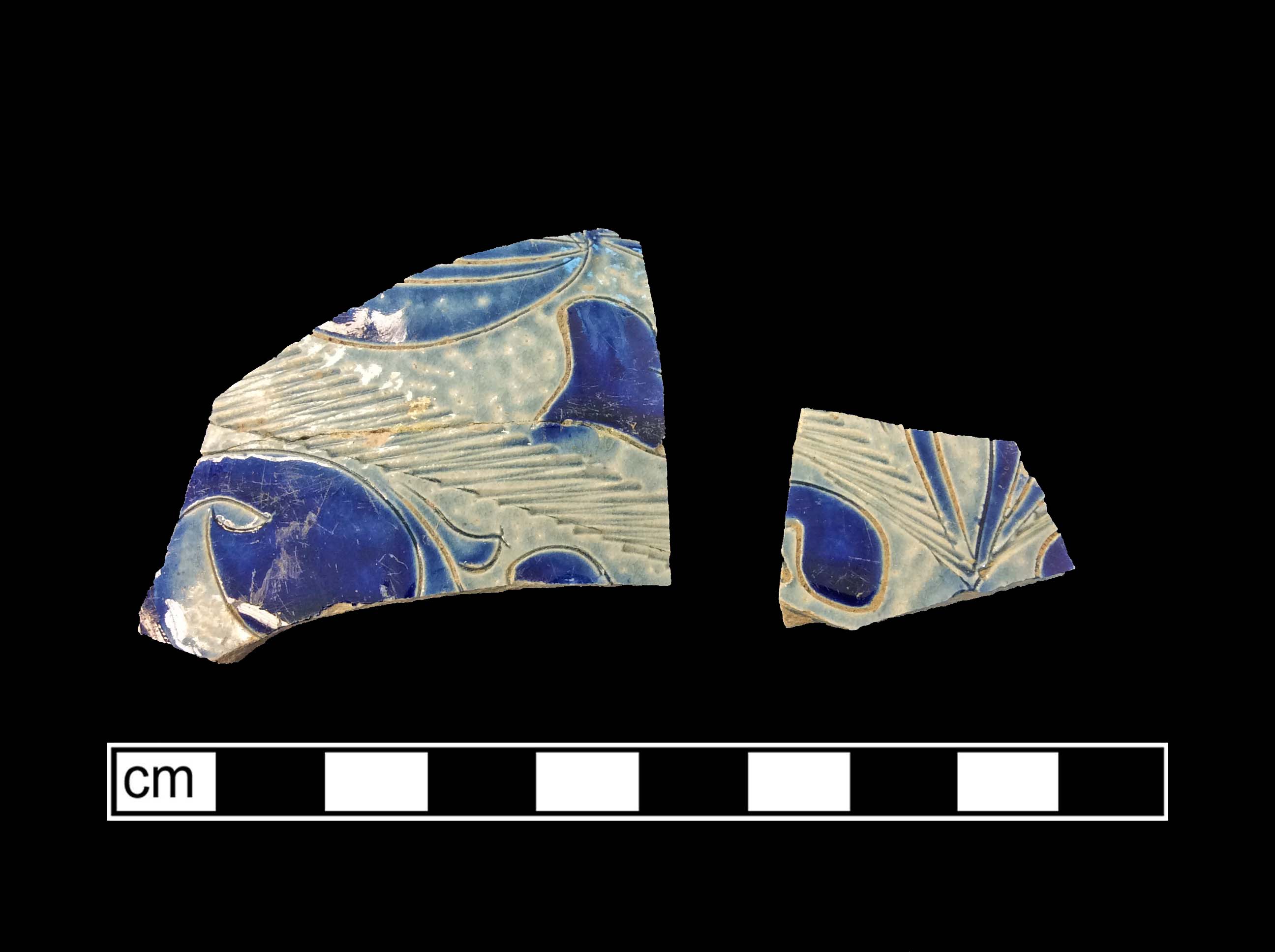 Image of Rhenish blue on gray stoneware fragment.