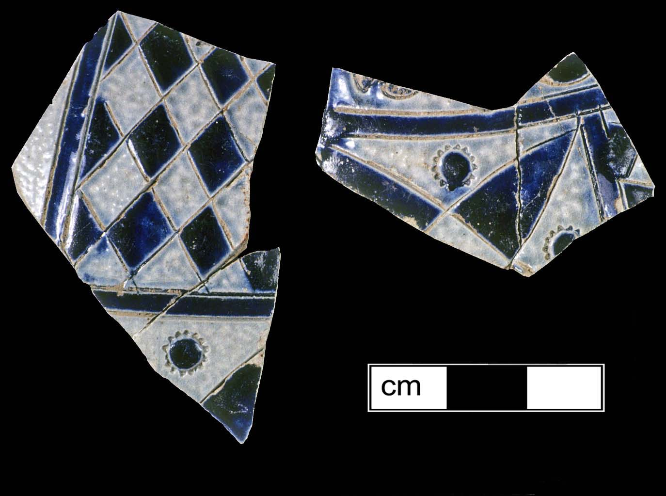 Image of Rhenish blue on gray stoneware fragment.
