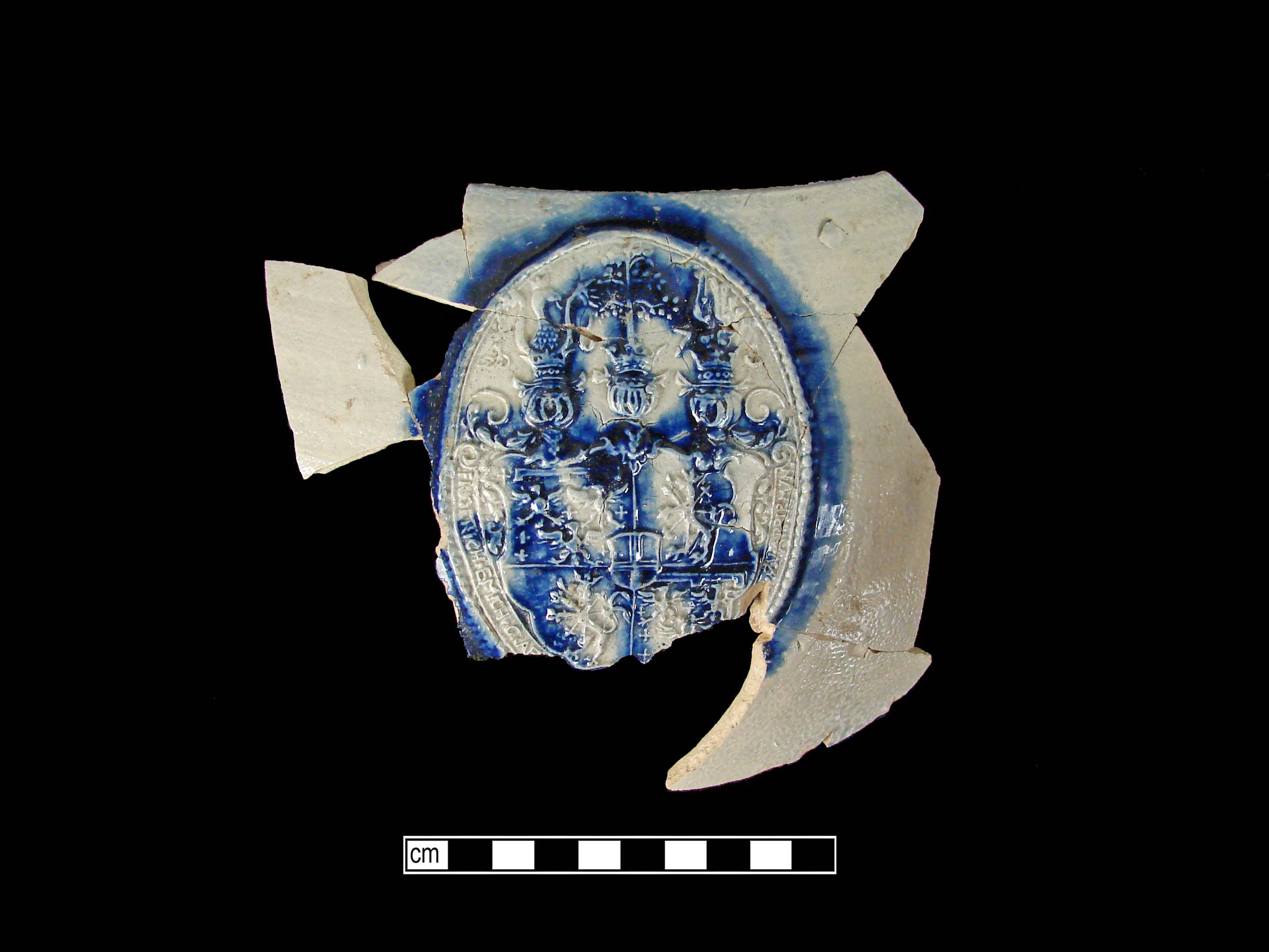 Image of Rhenish blue on gray stoneware fragment.