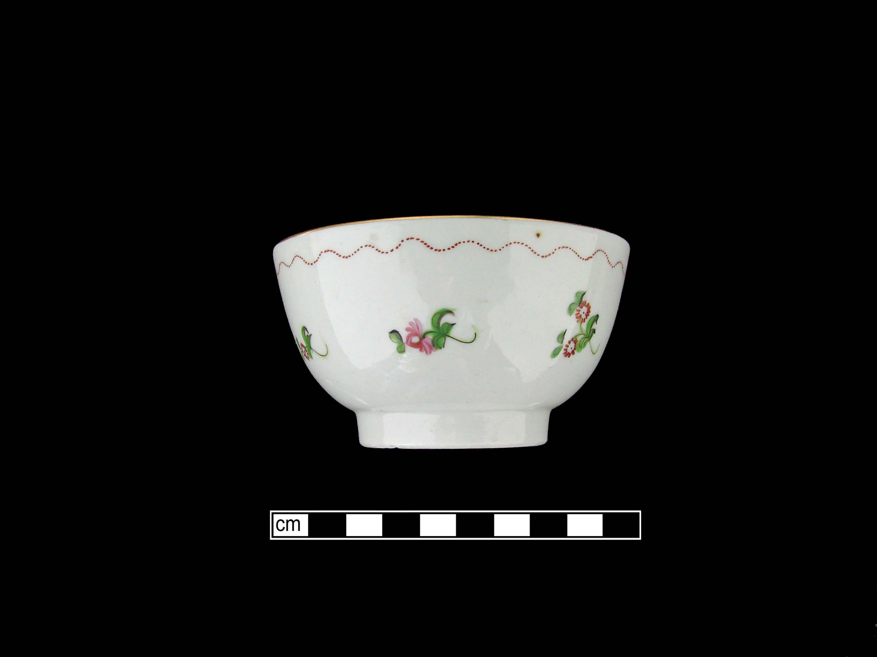 Image of soft-paste porcelain fragment.