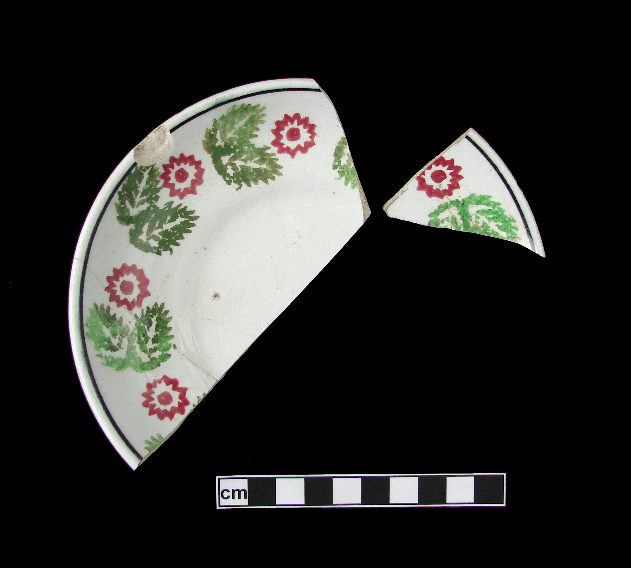 Image of sponge decorated earthenware fragment.