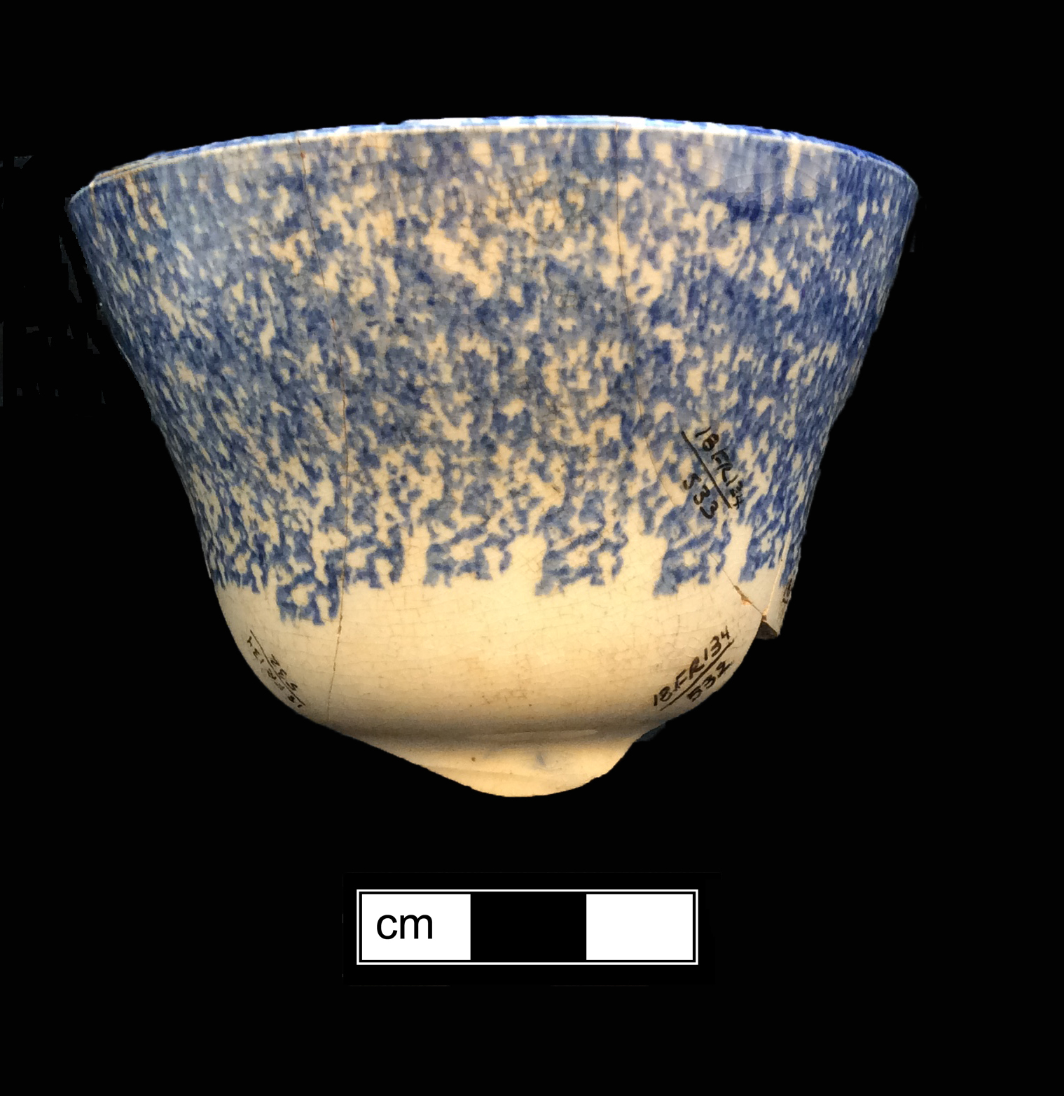 Image of sponge decorated earthenware fragment.