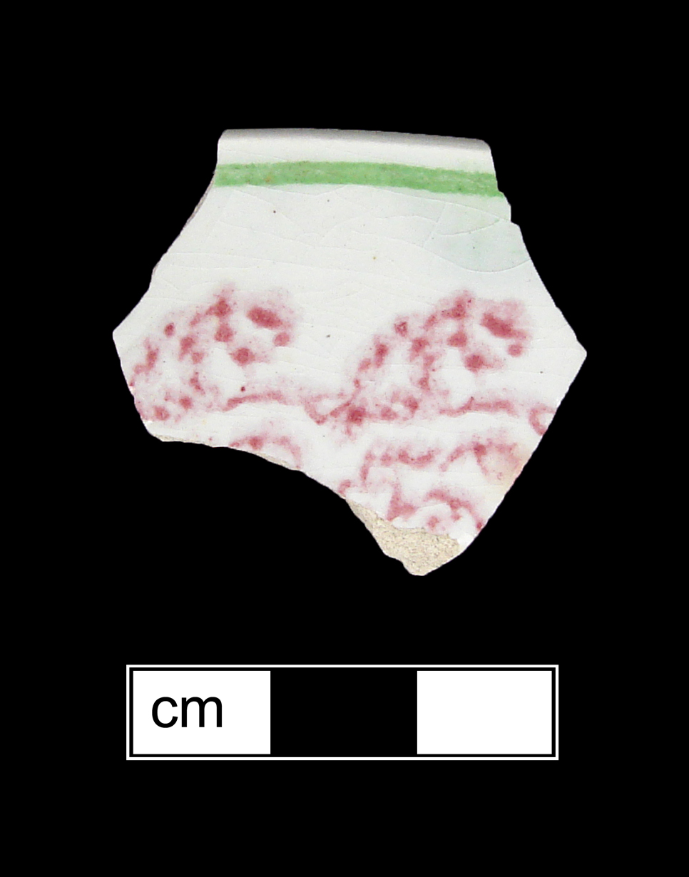 Image of sponge decorated earthenware fragment.