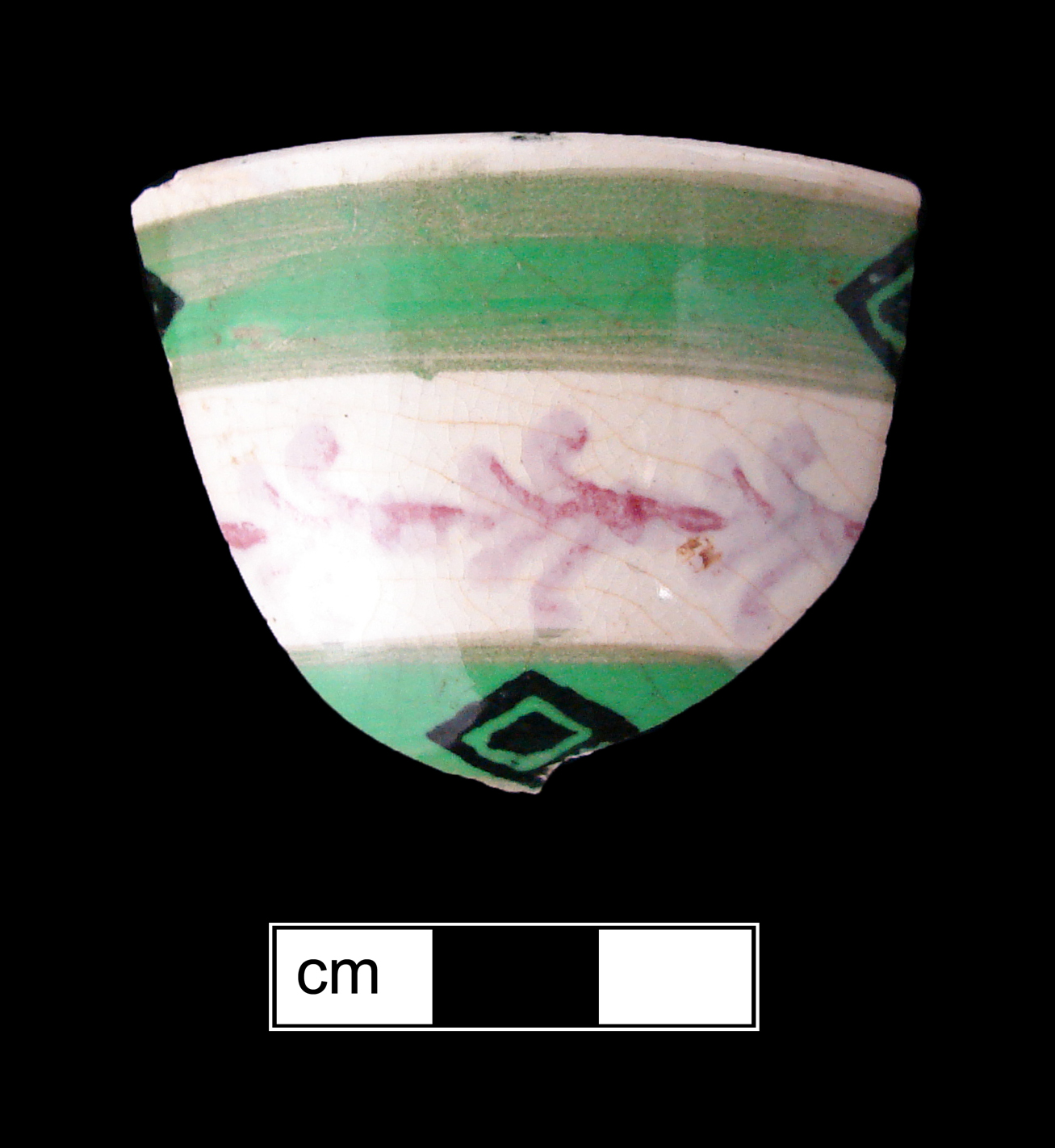 Image of sponge decorated earthenware fragment.