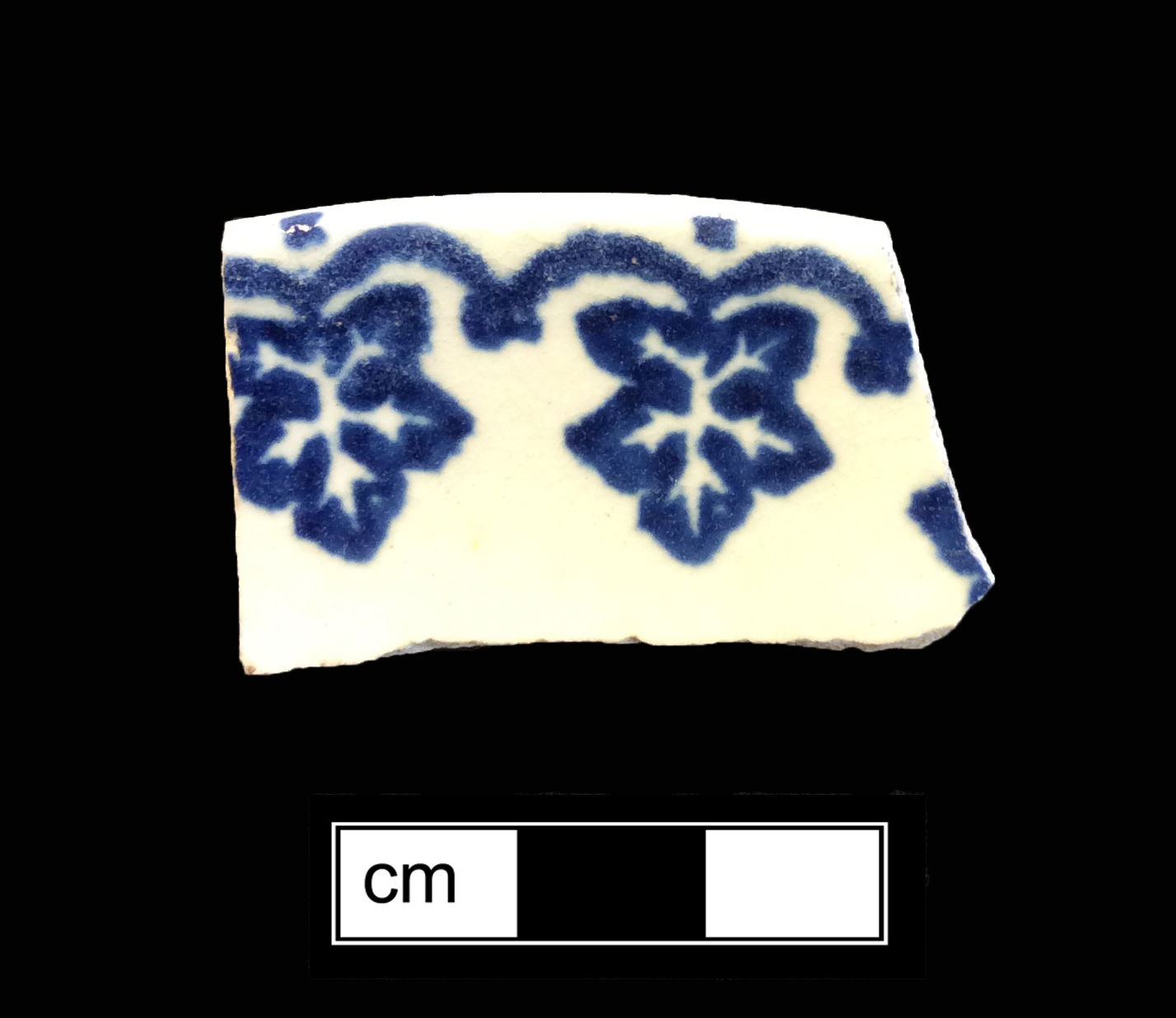 Image of sponge decorated earthenware fragment.