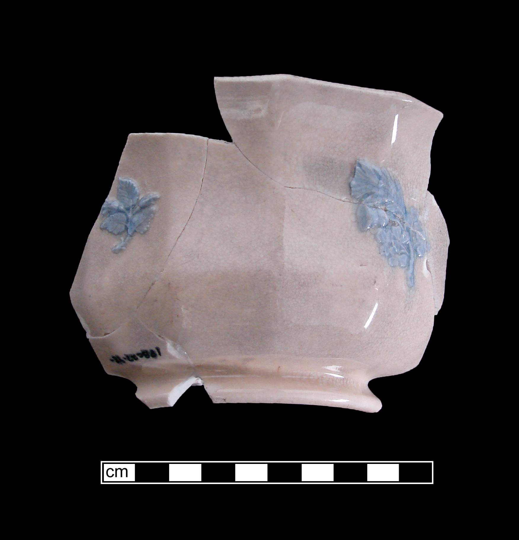 Image of sprig molded ware fragment.