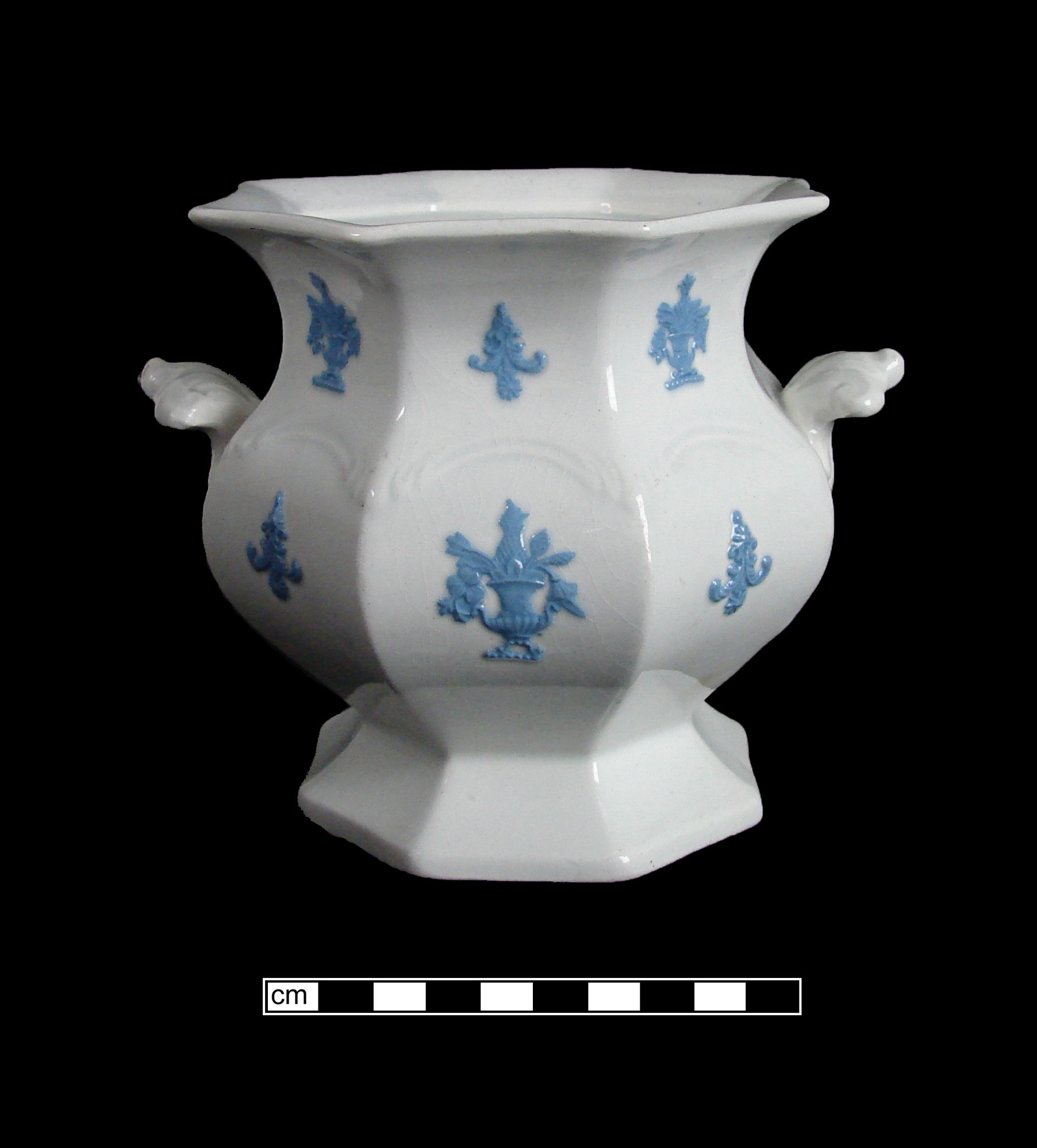 Image of sprig molded ware fragment.
