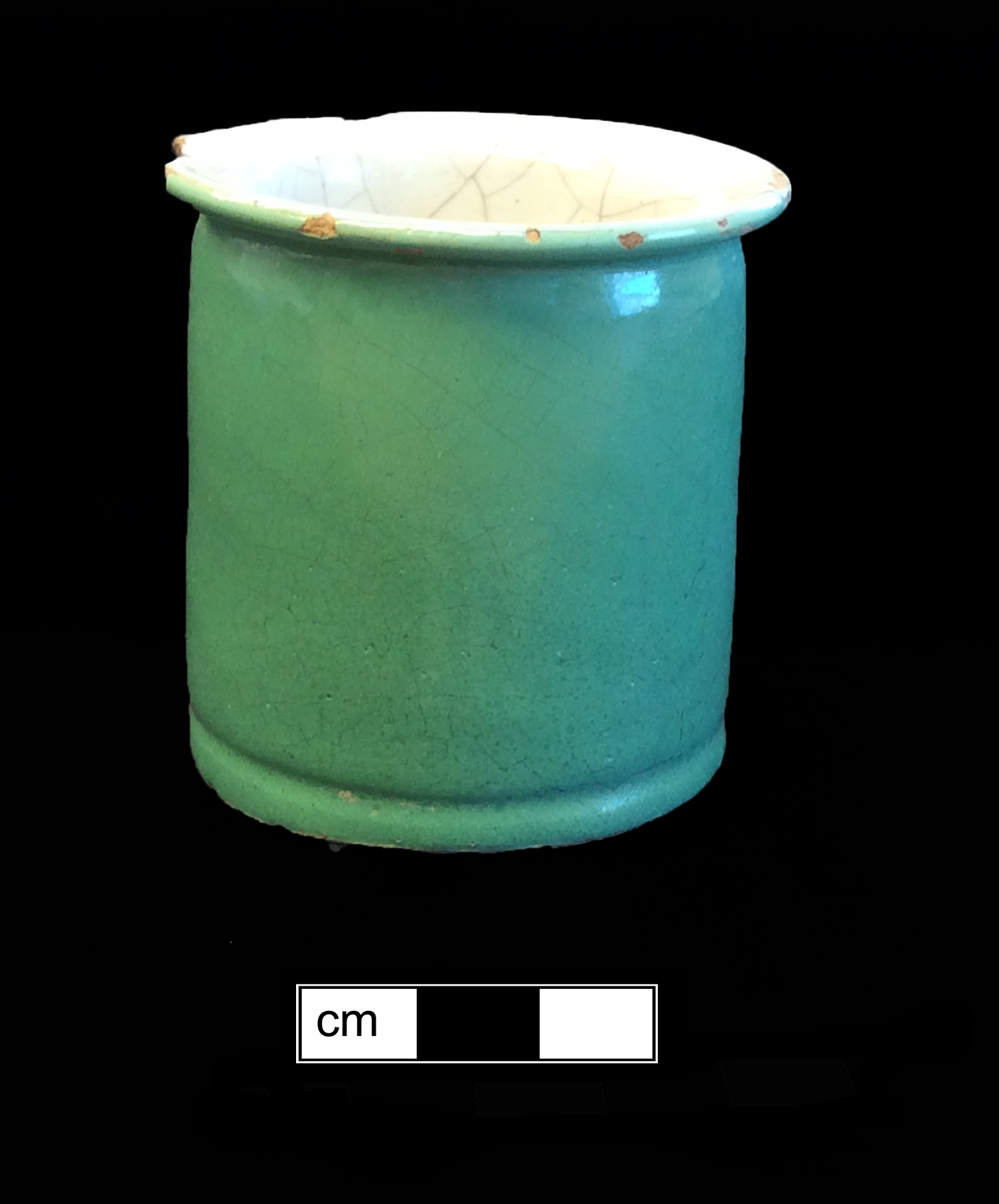 Image of tin-glazed earthenware fragment.