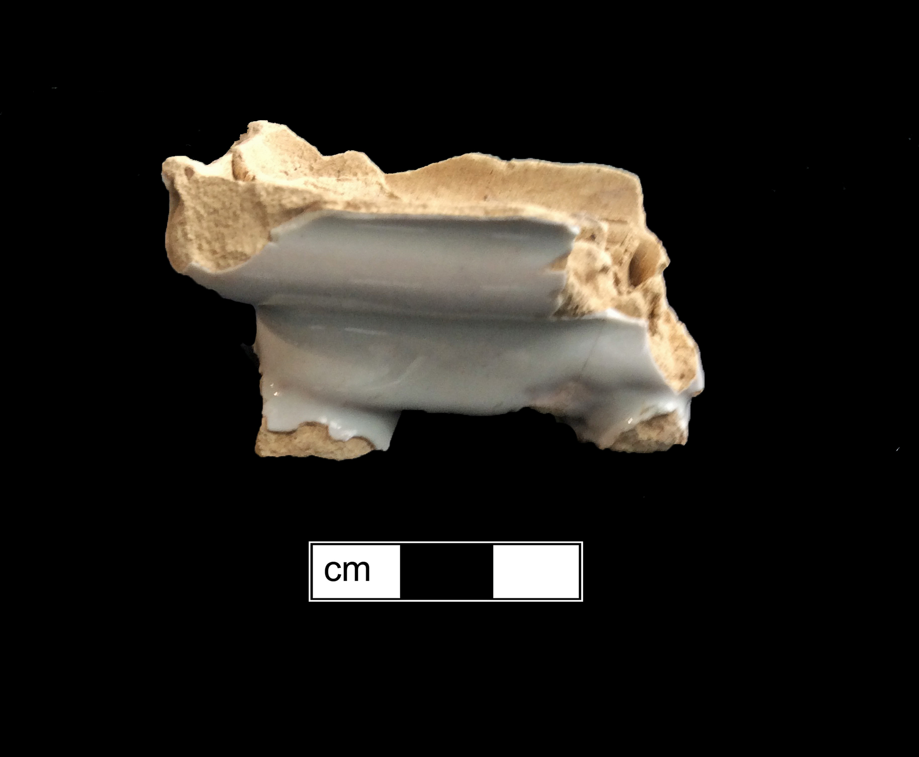 Image of tin-glazed earthenware fragment.