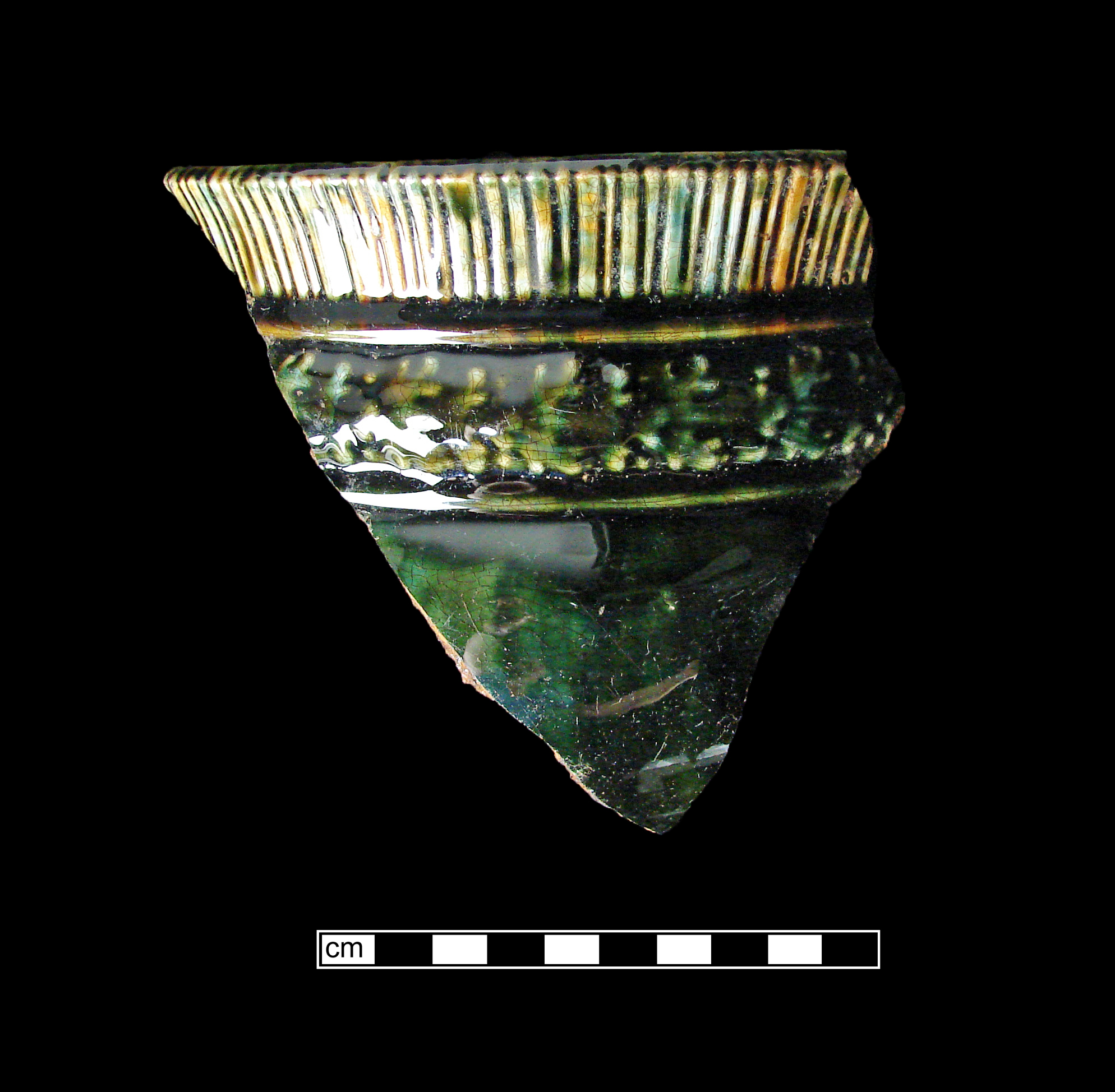 Image of Victorian majolica fragment.