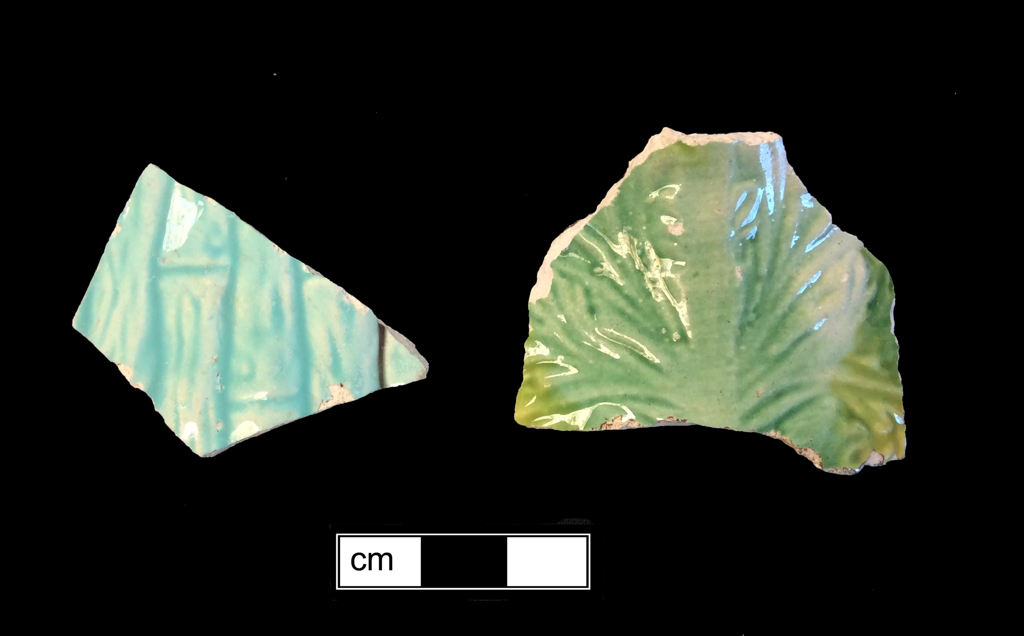 Image of Victorian majolica fragment.