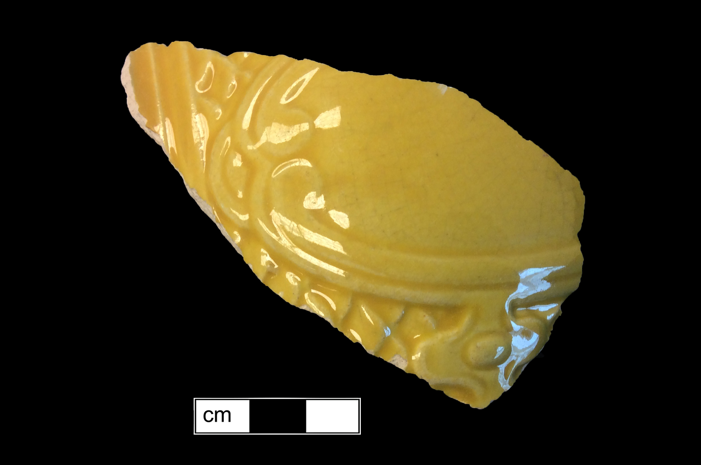 Image of Victorian majolica fragment.