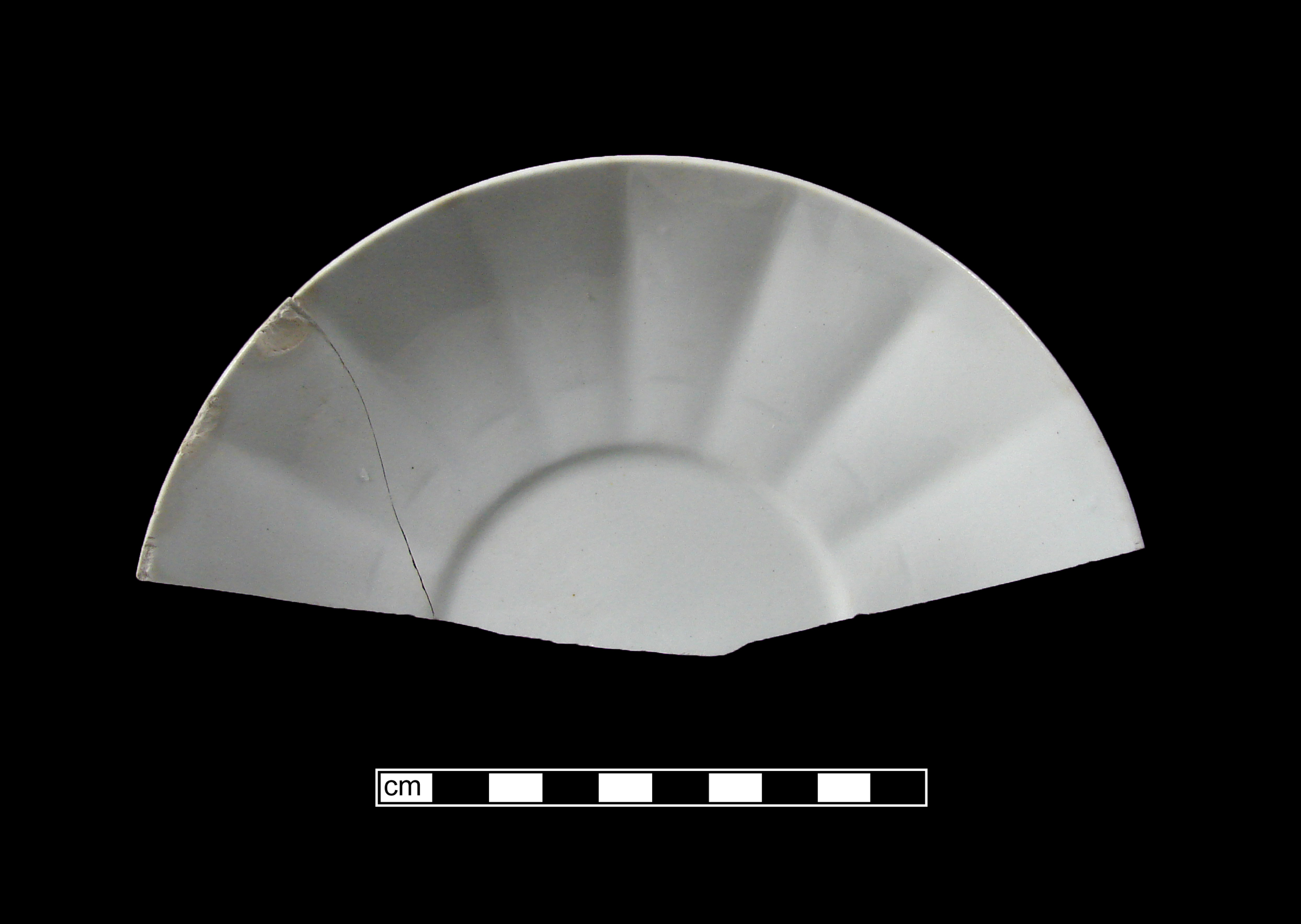 Image of white granite ware fragment.