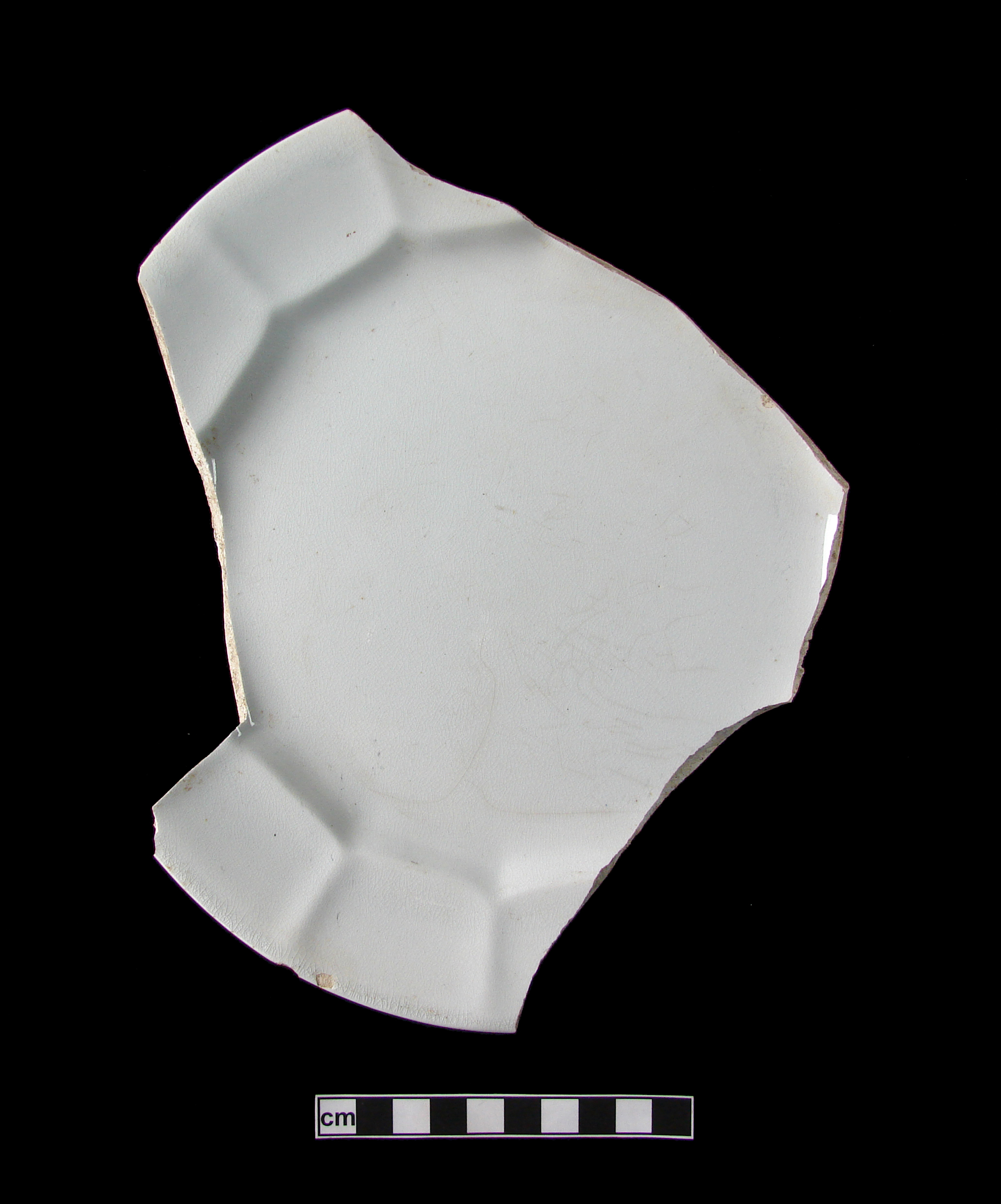 Image of white granite ware fragment.